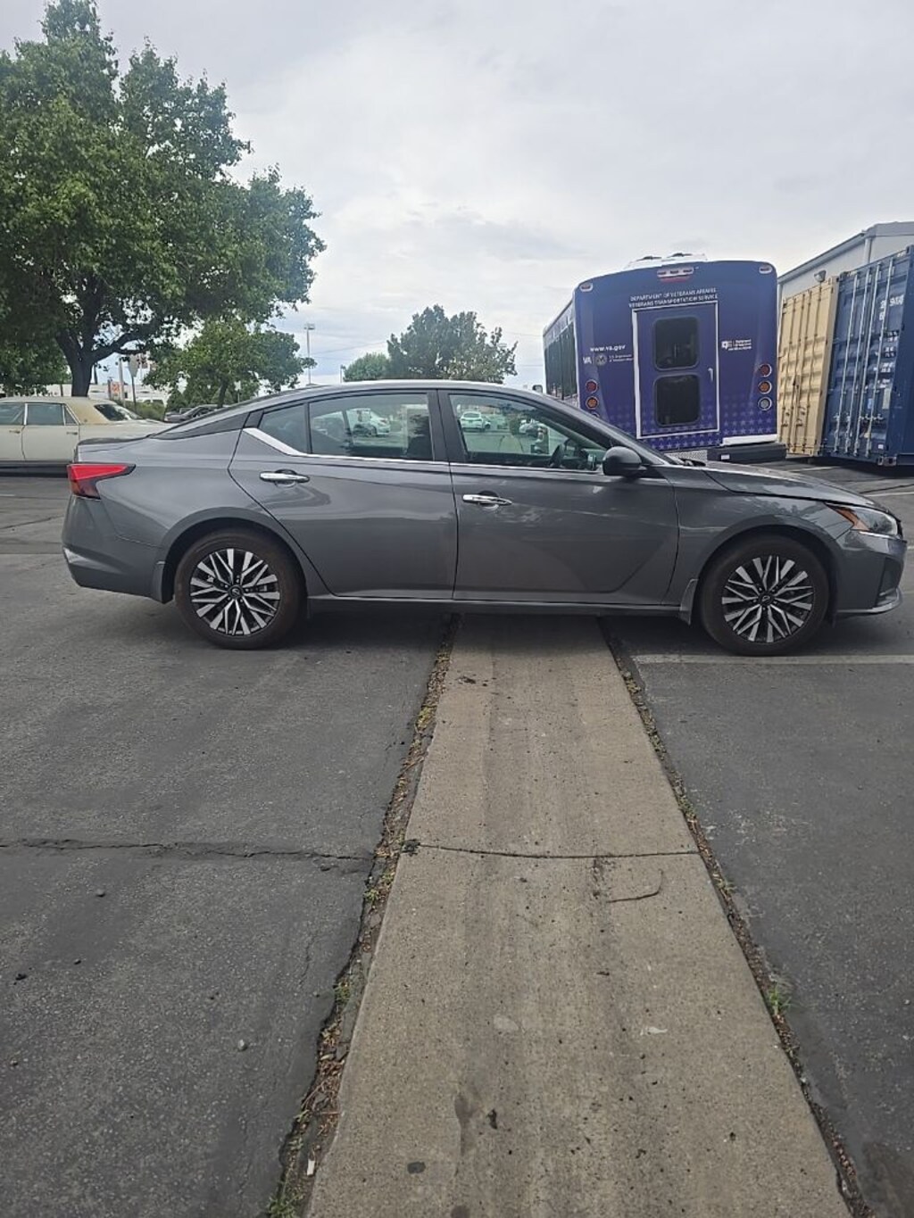 Used 2025 Nissan Altima SV Sedan