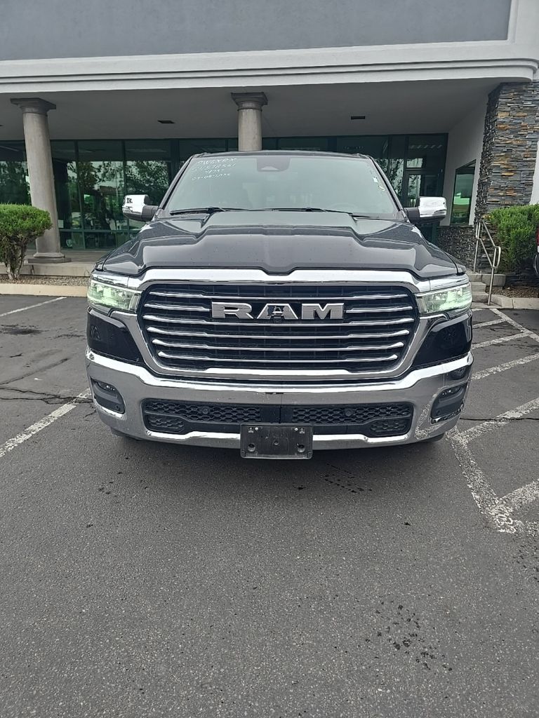 2025 RAM 1500 Laramie 4x4 Crew Cab 5'7's photo