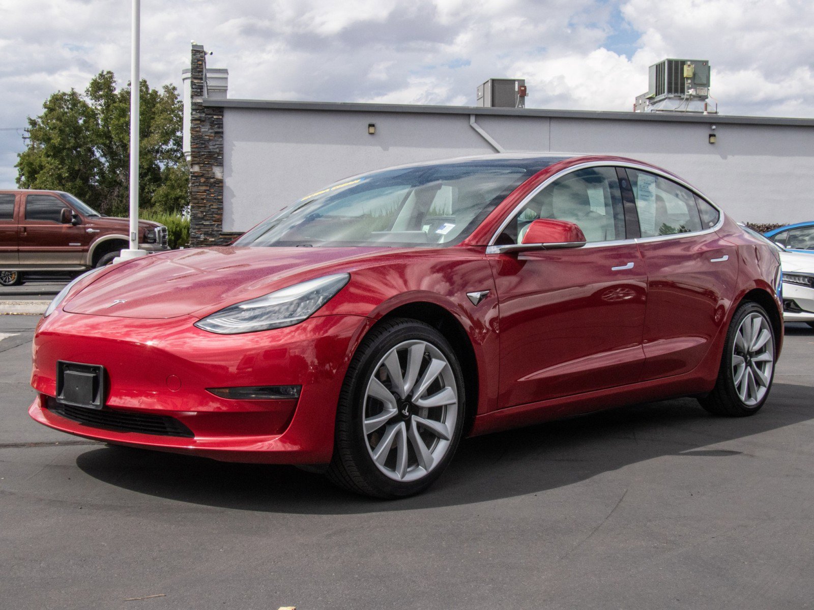 2018 Tesla Model 3 Performance photo 3