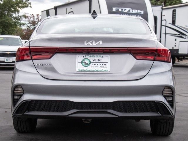 2023 Kia Forte LXS - Photo 6