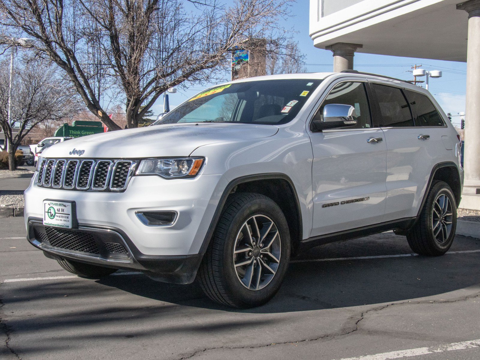 2022 Jeep Cherokee Limited photo 2
