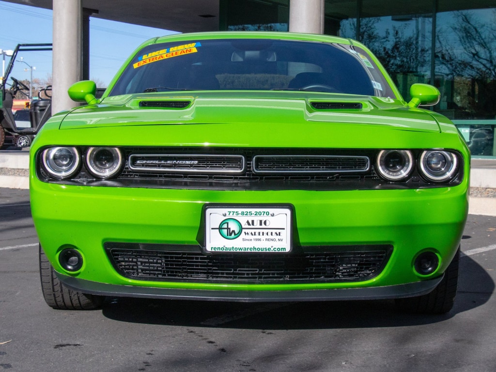 Used 2017 Dodge Challenger SXT Coupe