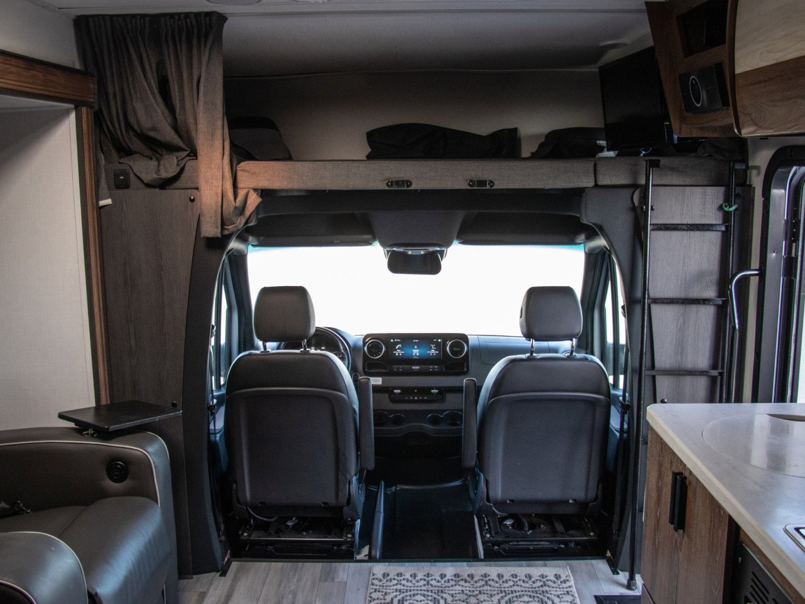 2022 Mercedes-Benz Sprinter Cab Chassis Base - Photo 20