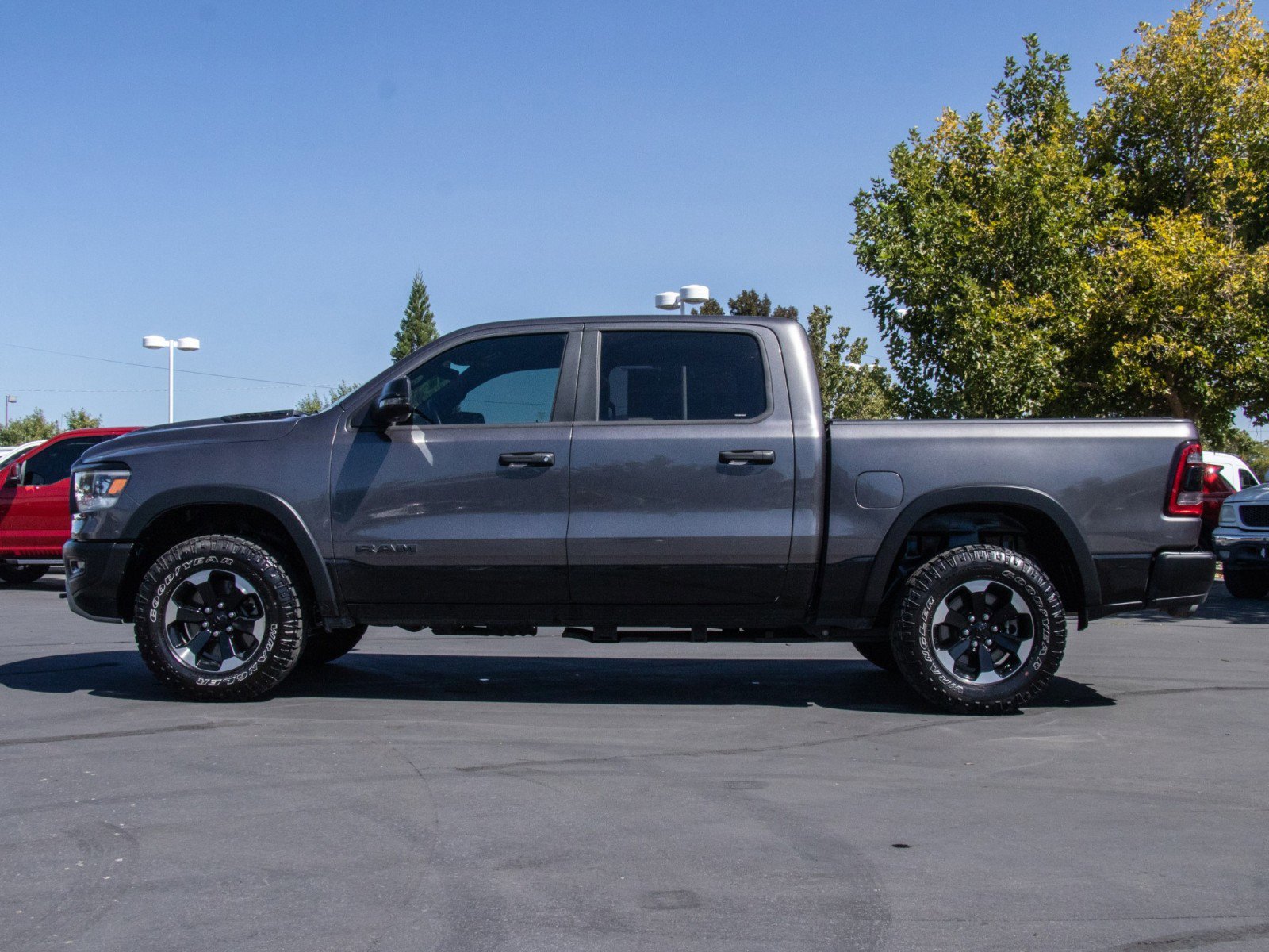 2023 Ram 1500 Rebel photo 4