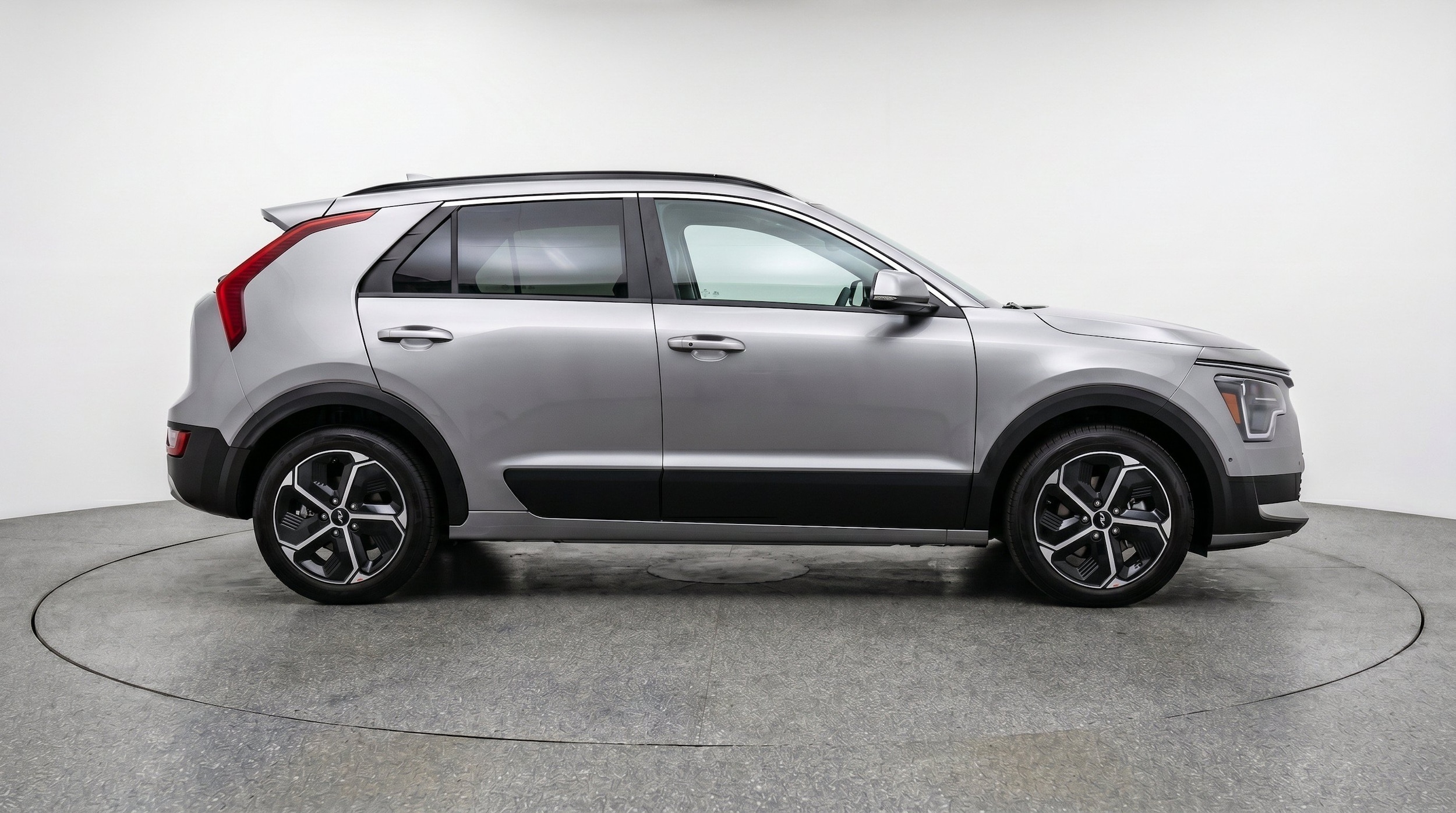 Thumbnail: 2026 Kia Niro - 11