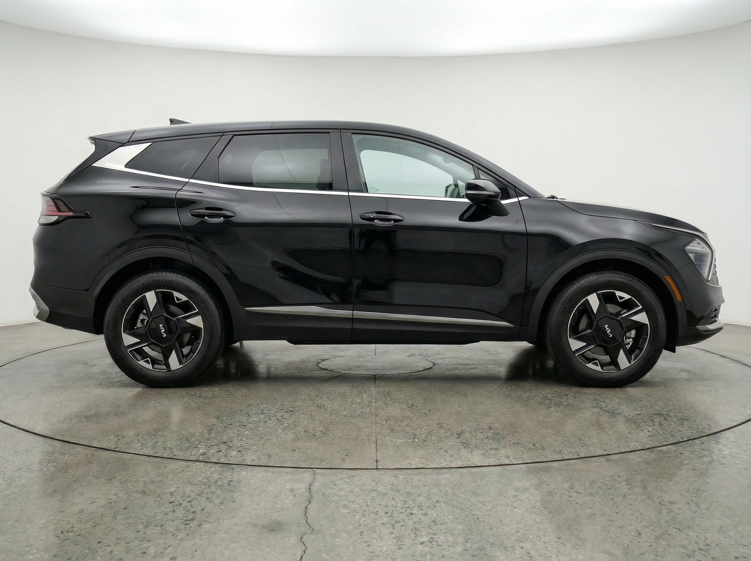 Thumbnail: 2026 Kia Sportage - 11