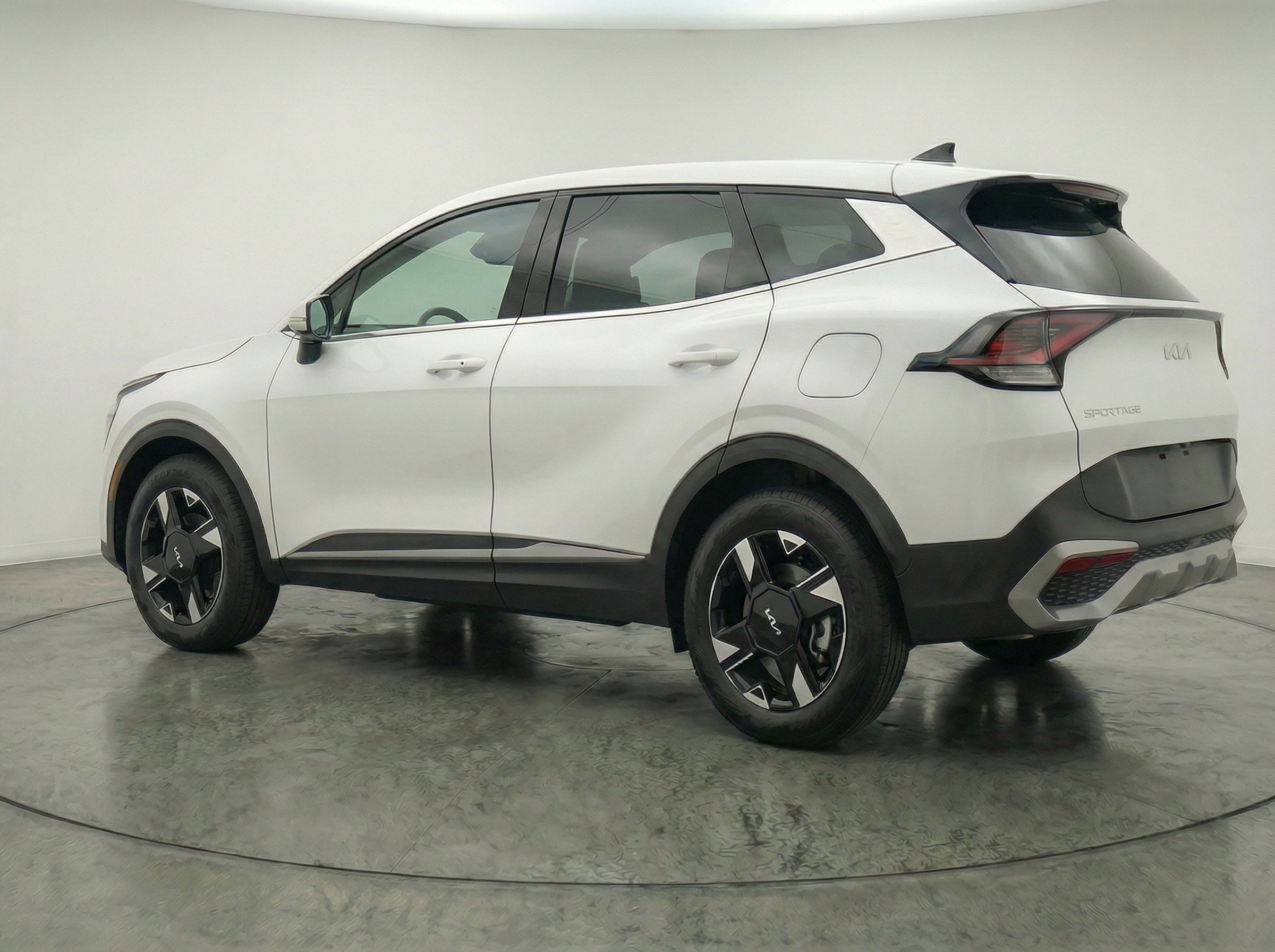 Thumbnail: 2026 Kia Sportage - 5