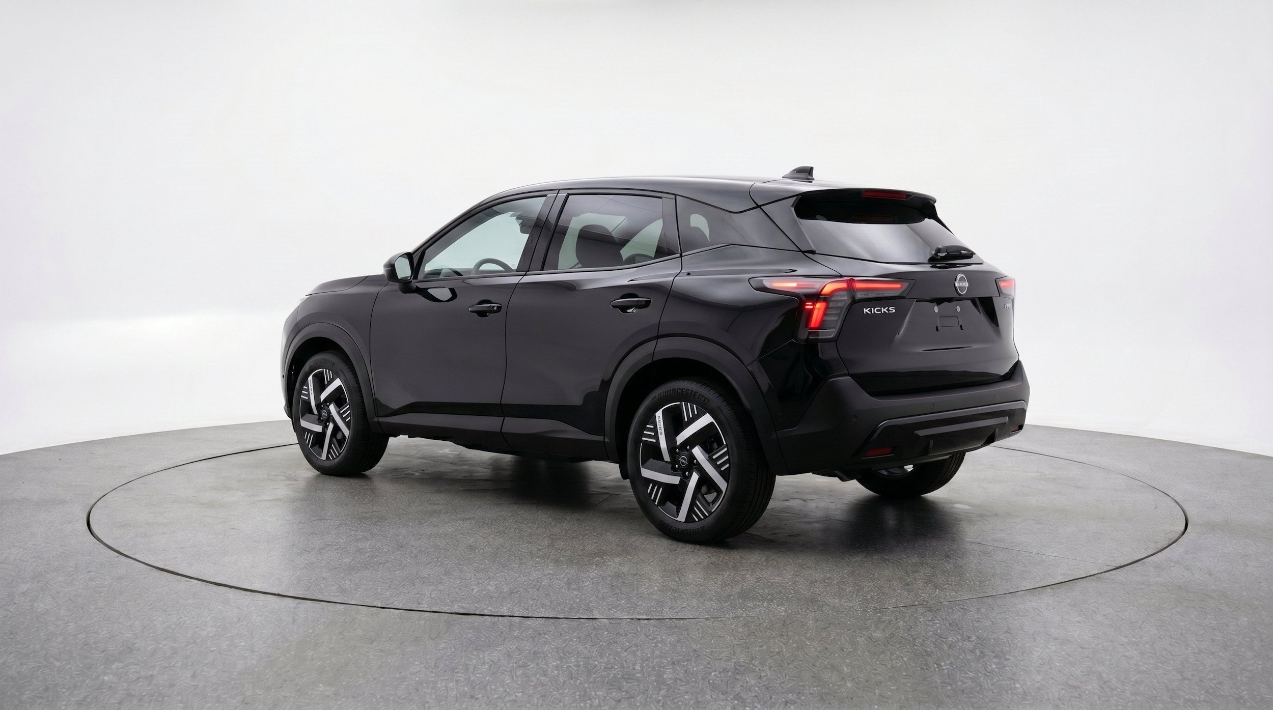 Thumbnail: 2026 Nissan Kicks - 6