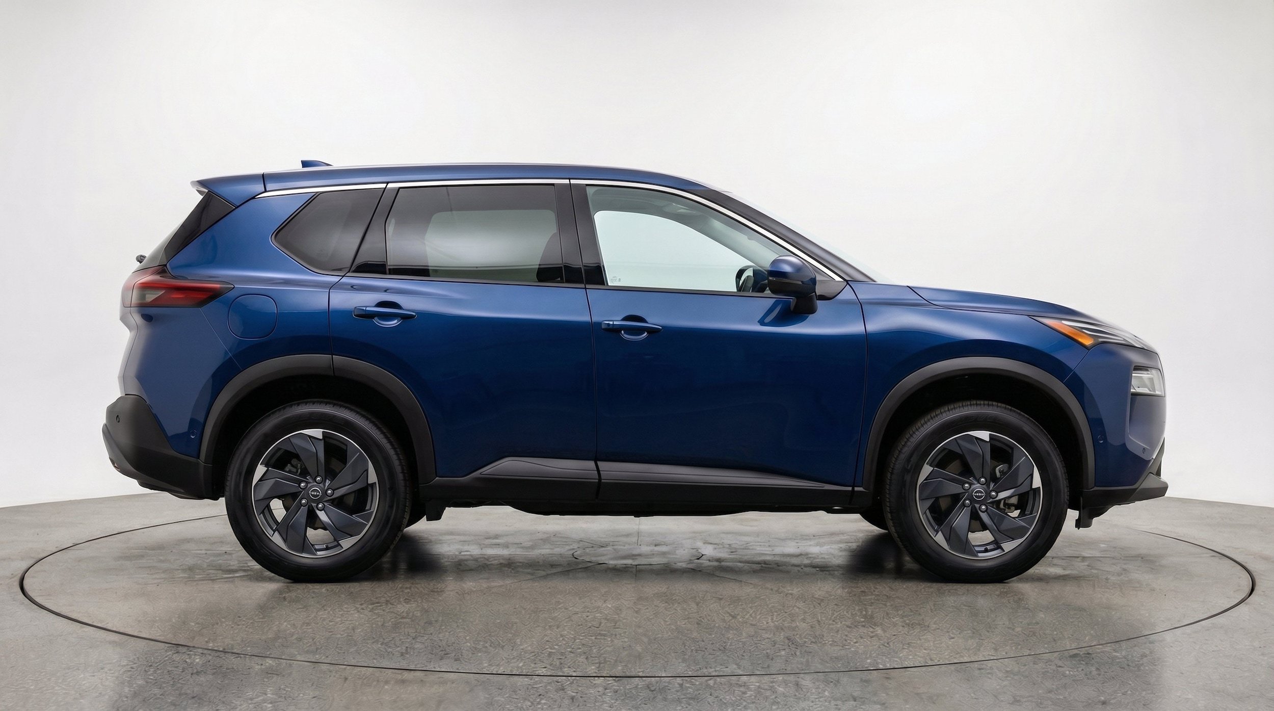 Thumbnail: 2025 Nissan Rogue - 10