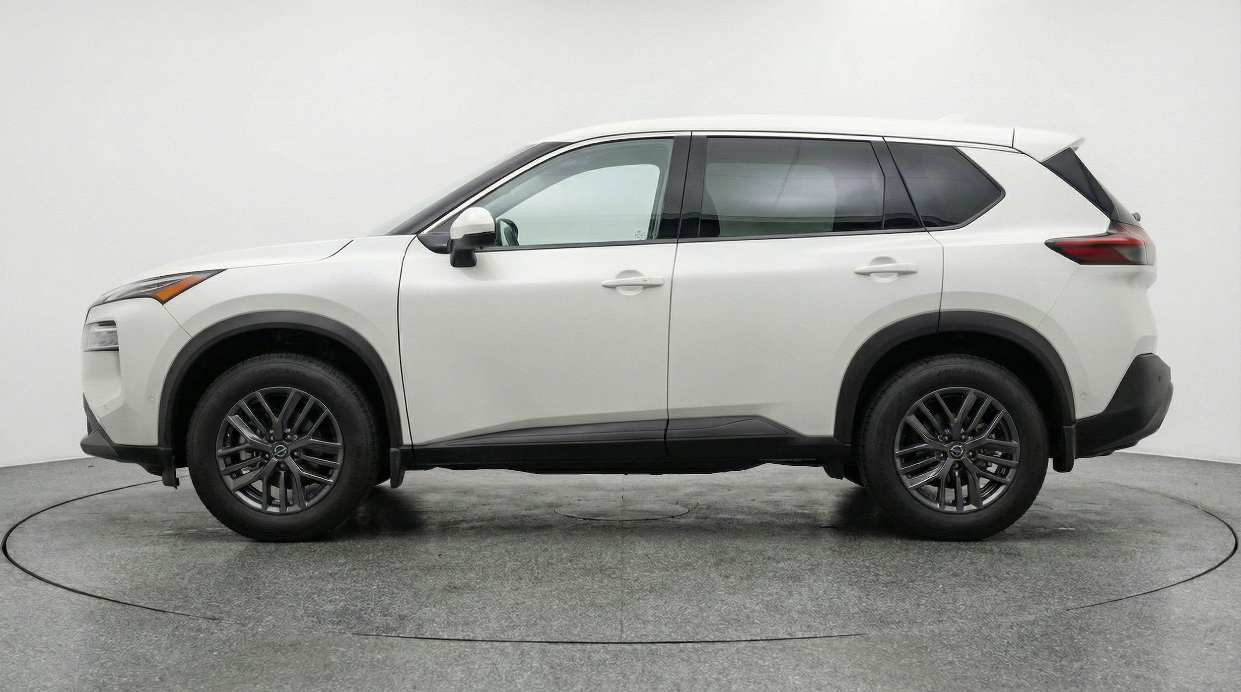 Thumbnail: 2026 Nissan Rogue - 5