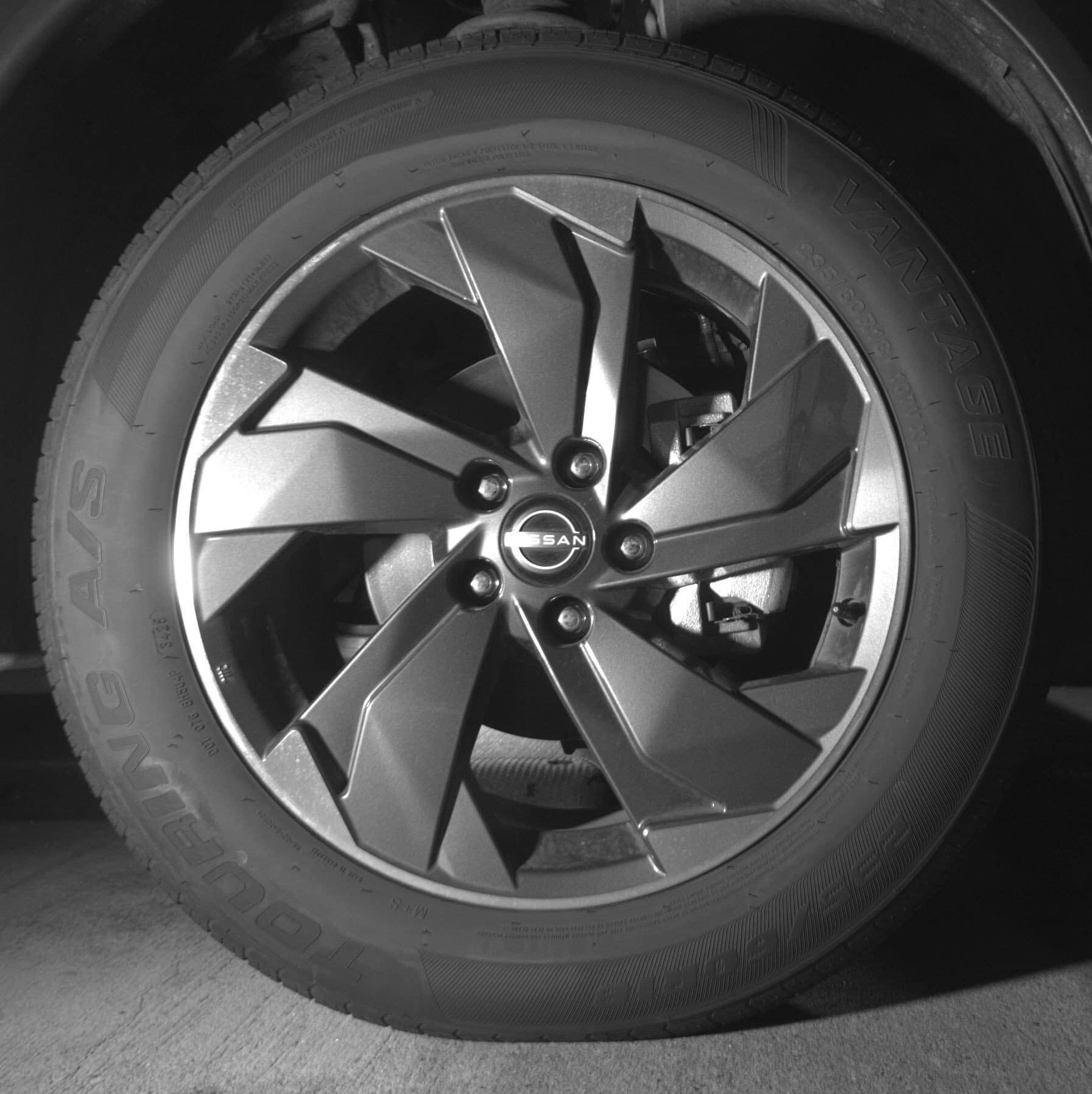 Thumbnail: 2025 Nissan Rogue - 13