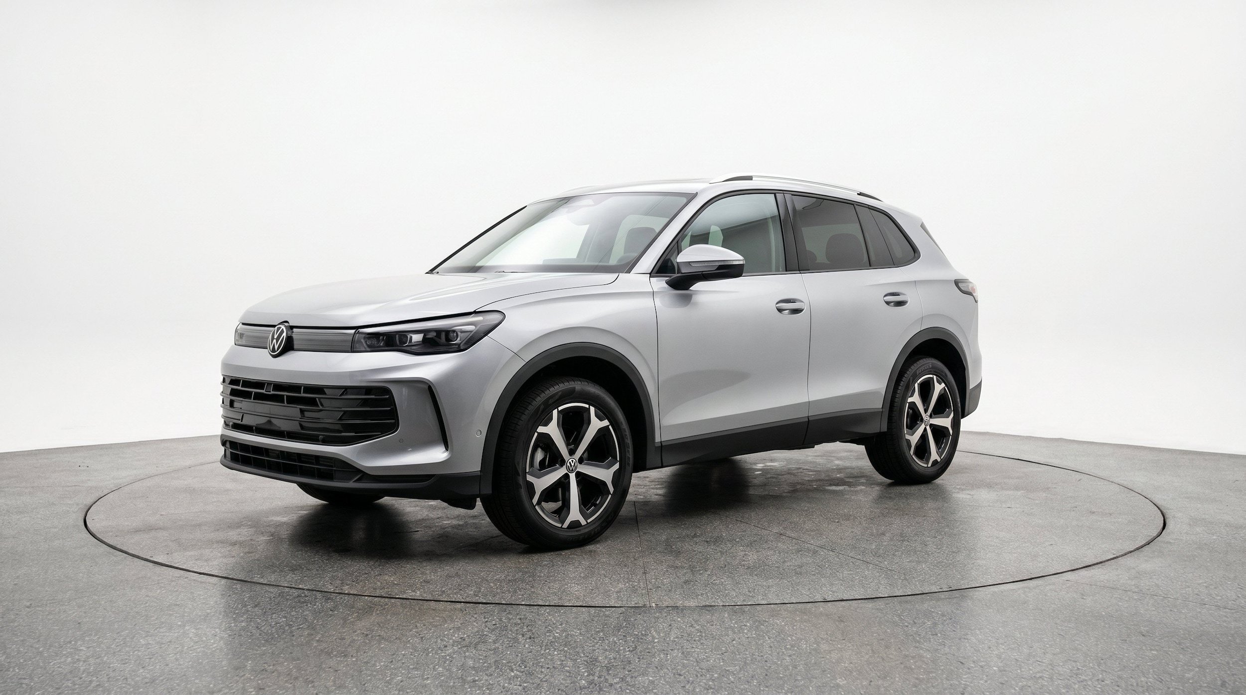 Thumbnail: 2026 Volkswagen Tiguan - 3