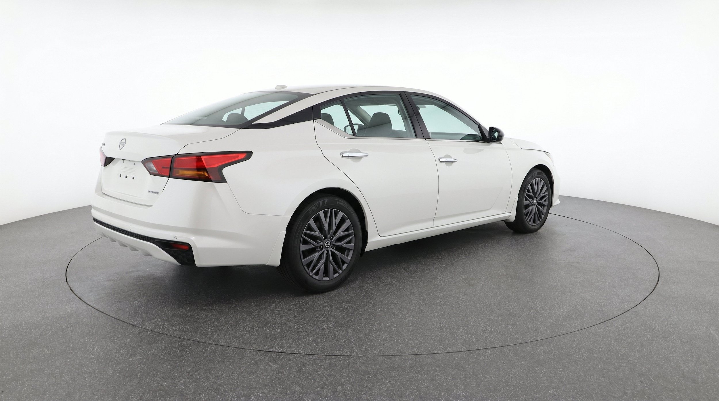 Thumbnail: 2025 Nissan Altima - 9
