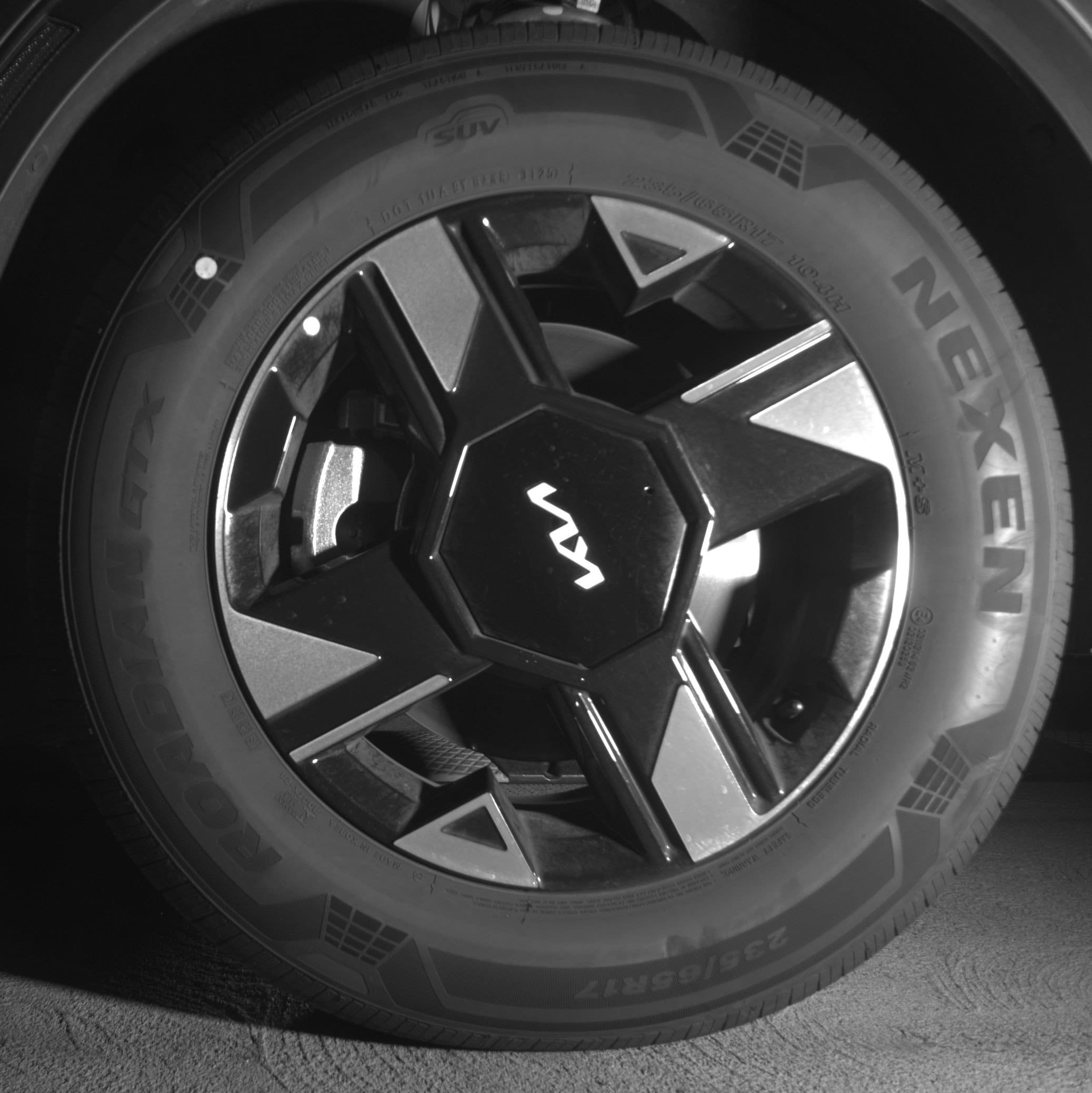 Thumbnail: 2026 Kia Sportage - 12