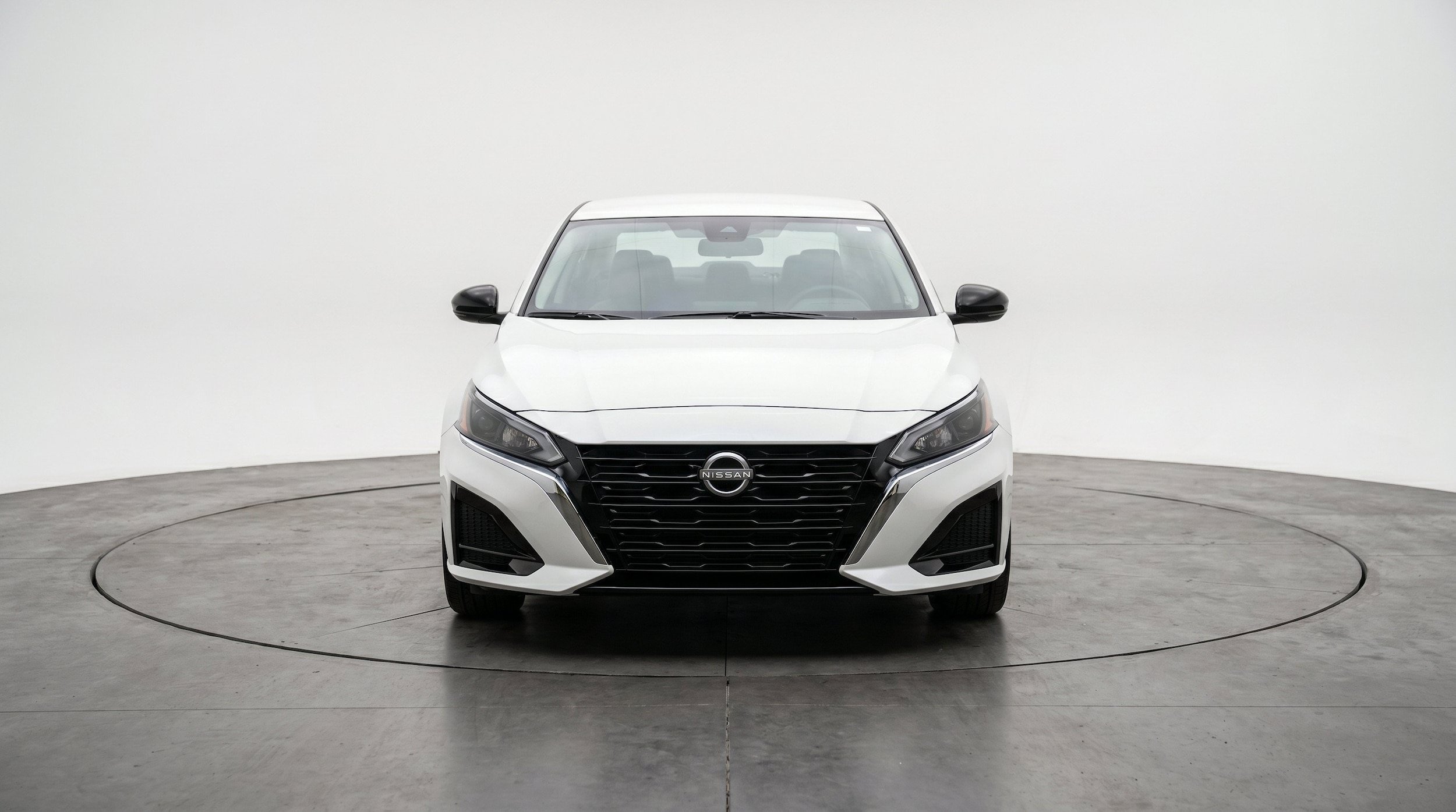 Thumbnail: 2025 Nissan Altima - 2