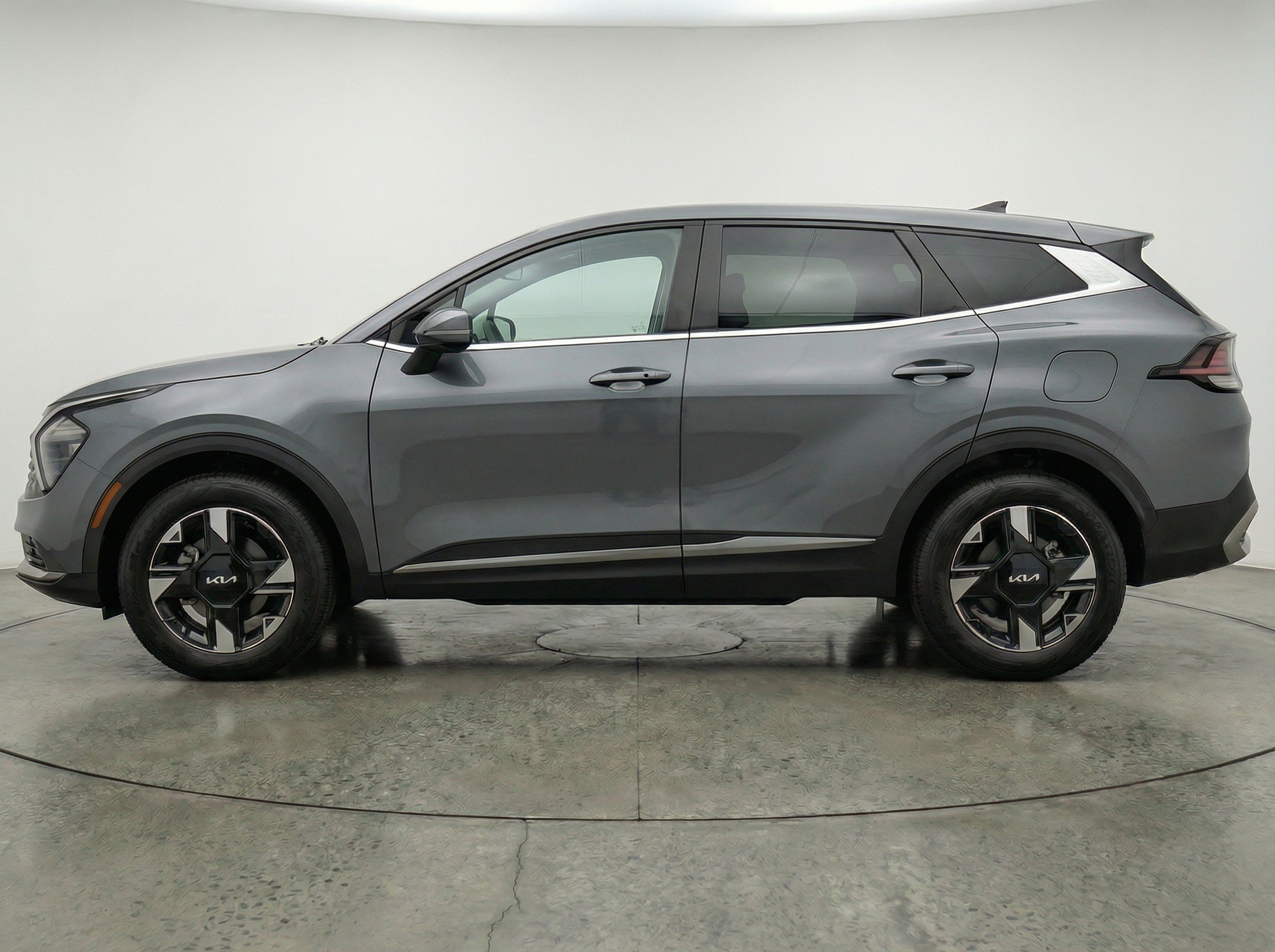 Thumbnail: 2026 Kia Sportage - 4