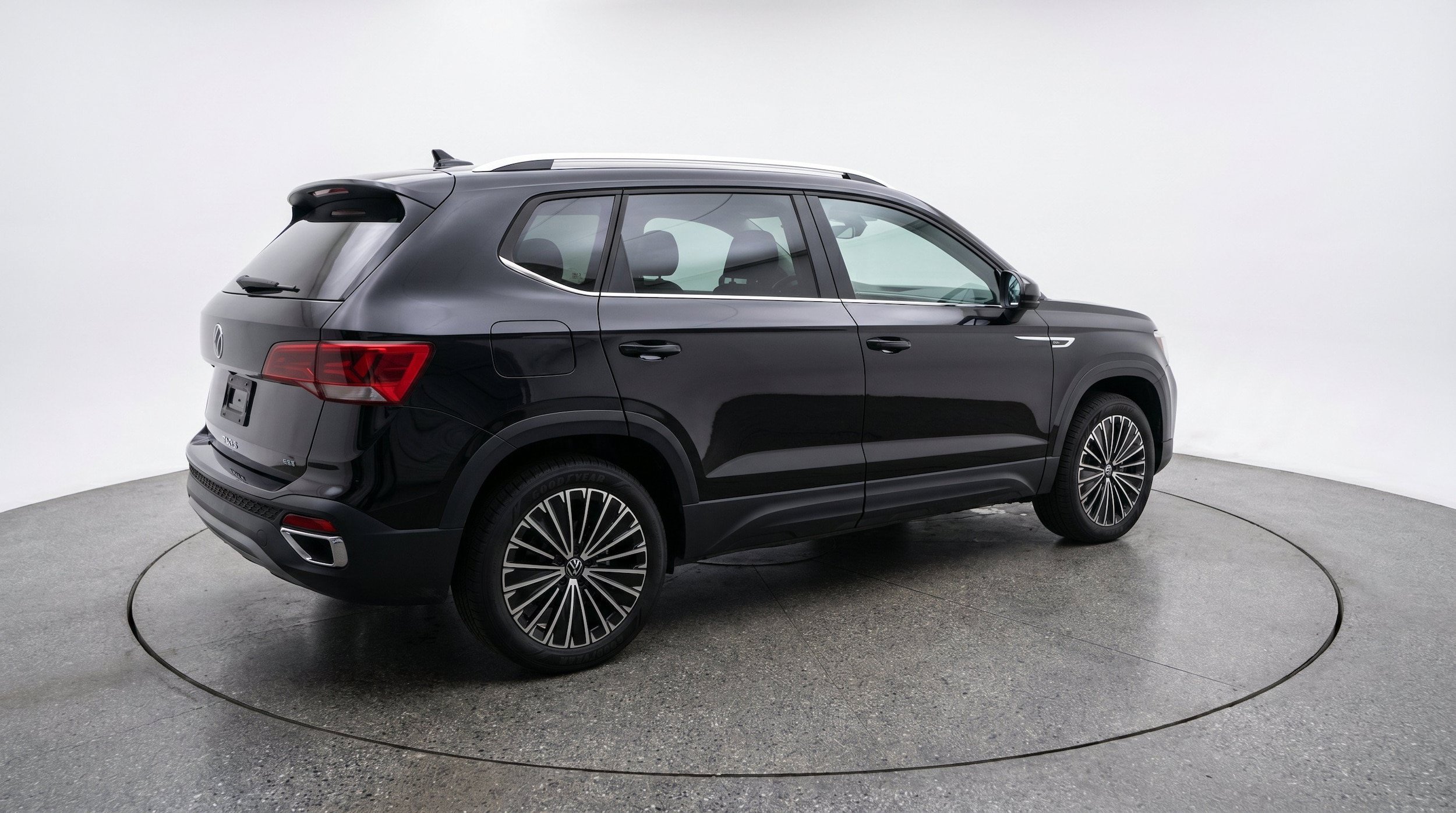 Thumbnail: 2026 Volkswagen Taos - 9