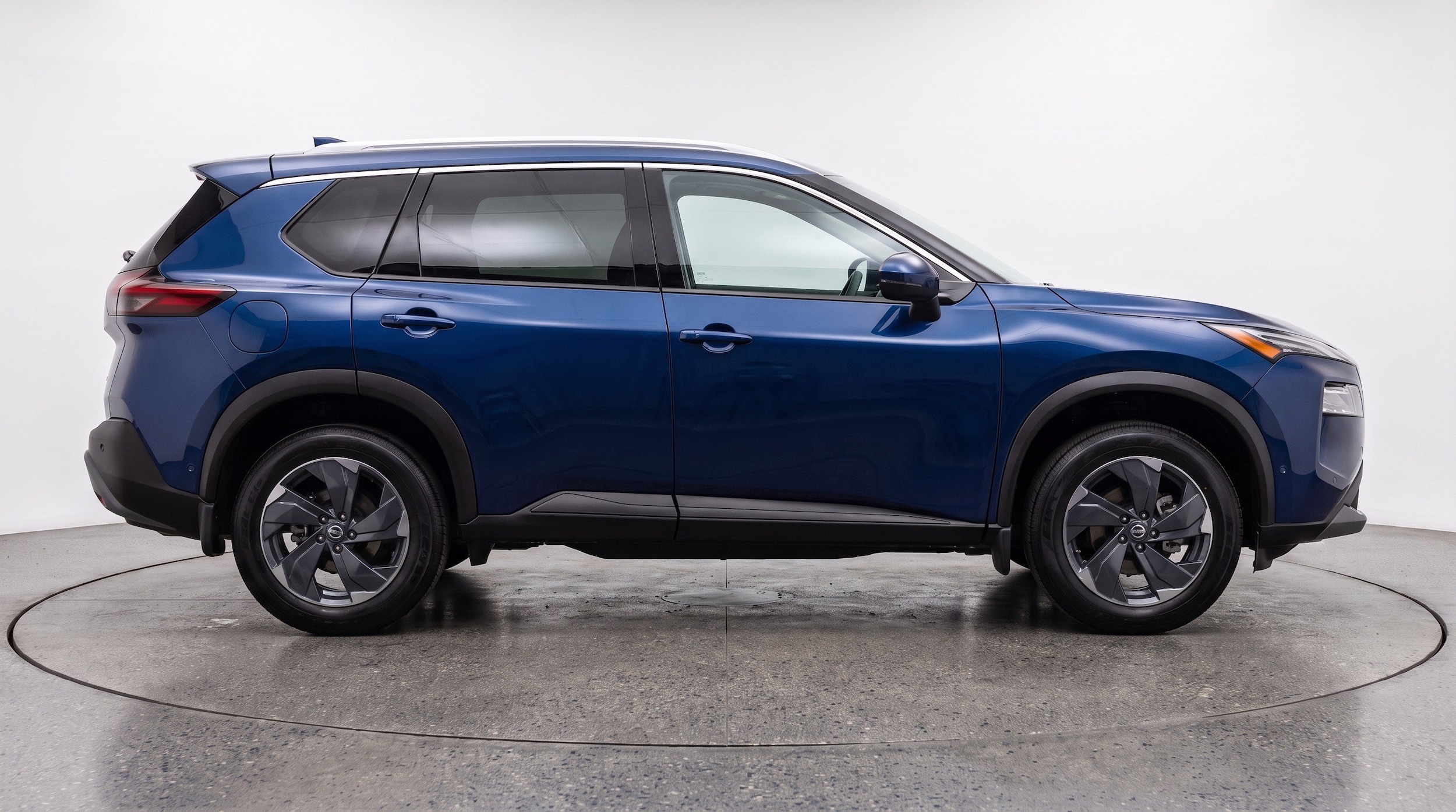 Thumbnail: 2025 Nissan Rogue - 11