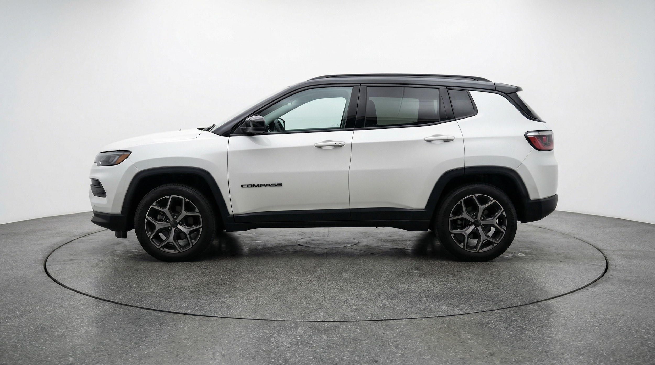 Thumbnail: 2025 Jeep Compass - 4