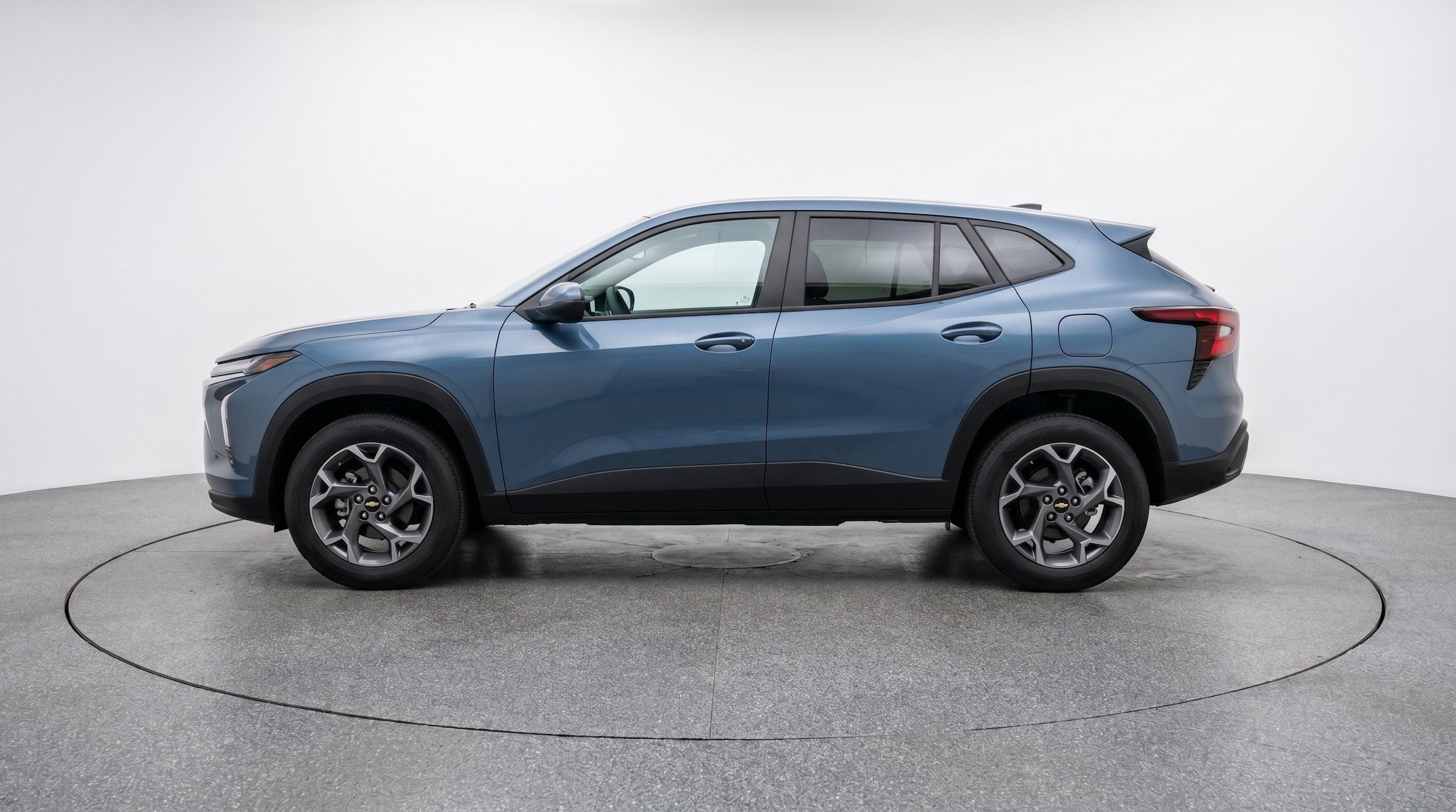 Thumbnail: 2025 Chevrolet Trax - 5