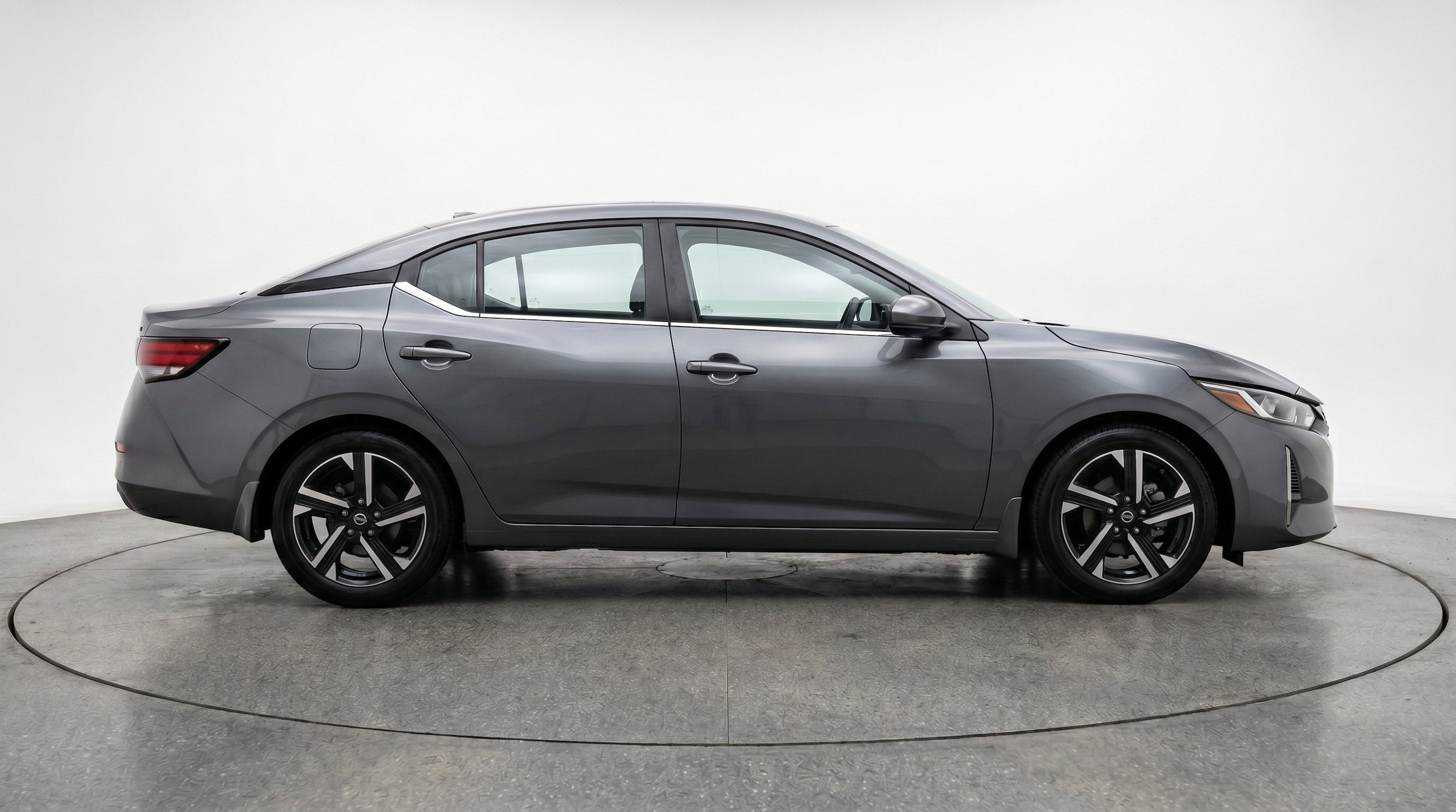 Thumbnail: 2025 Nissan Sentra - 11