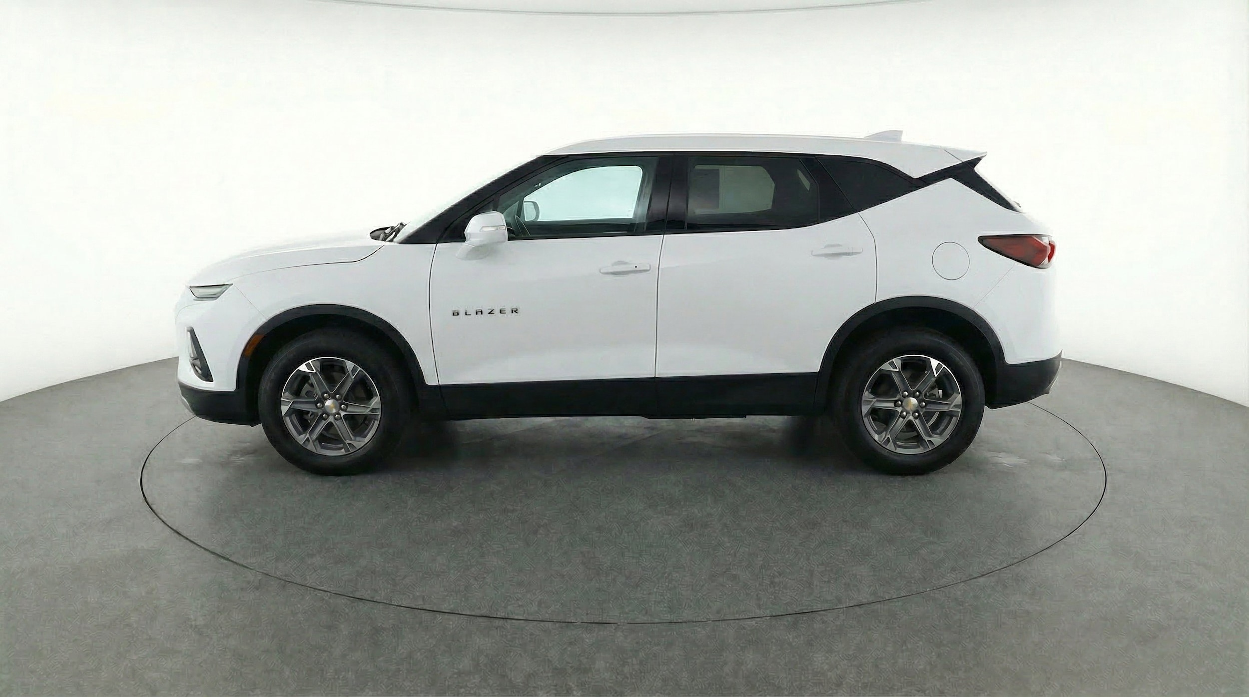 Thumbnail: 2025 Chevrolet Blazer - 5