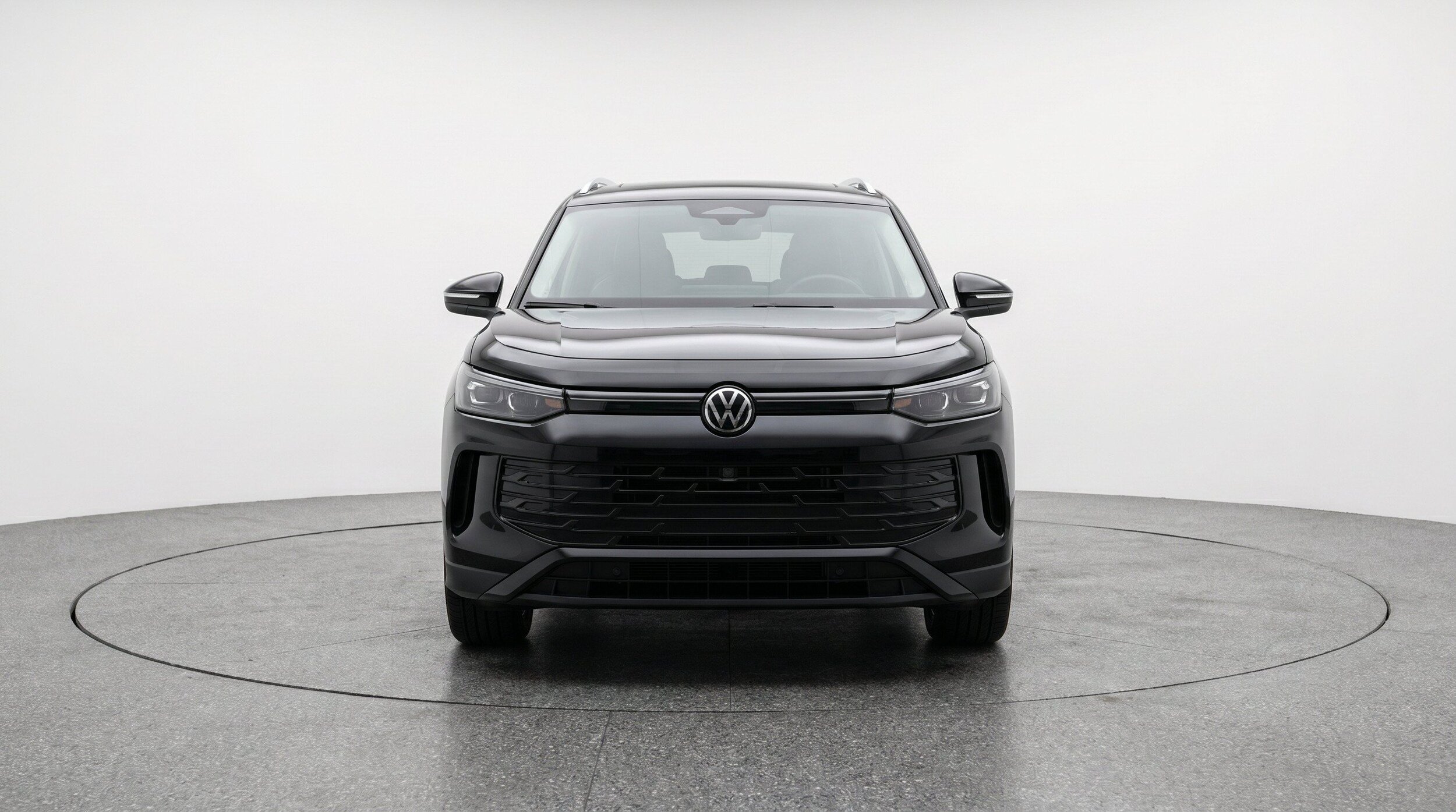 Thumbnail: 2026 Volkswagen Tiguan - 2