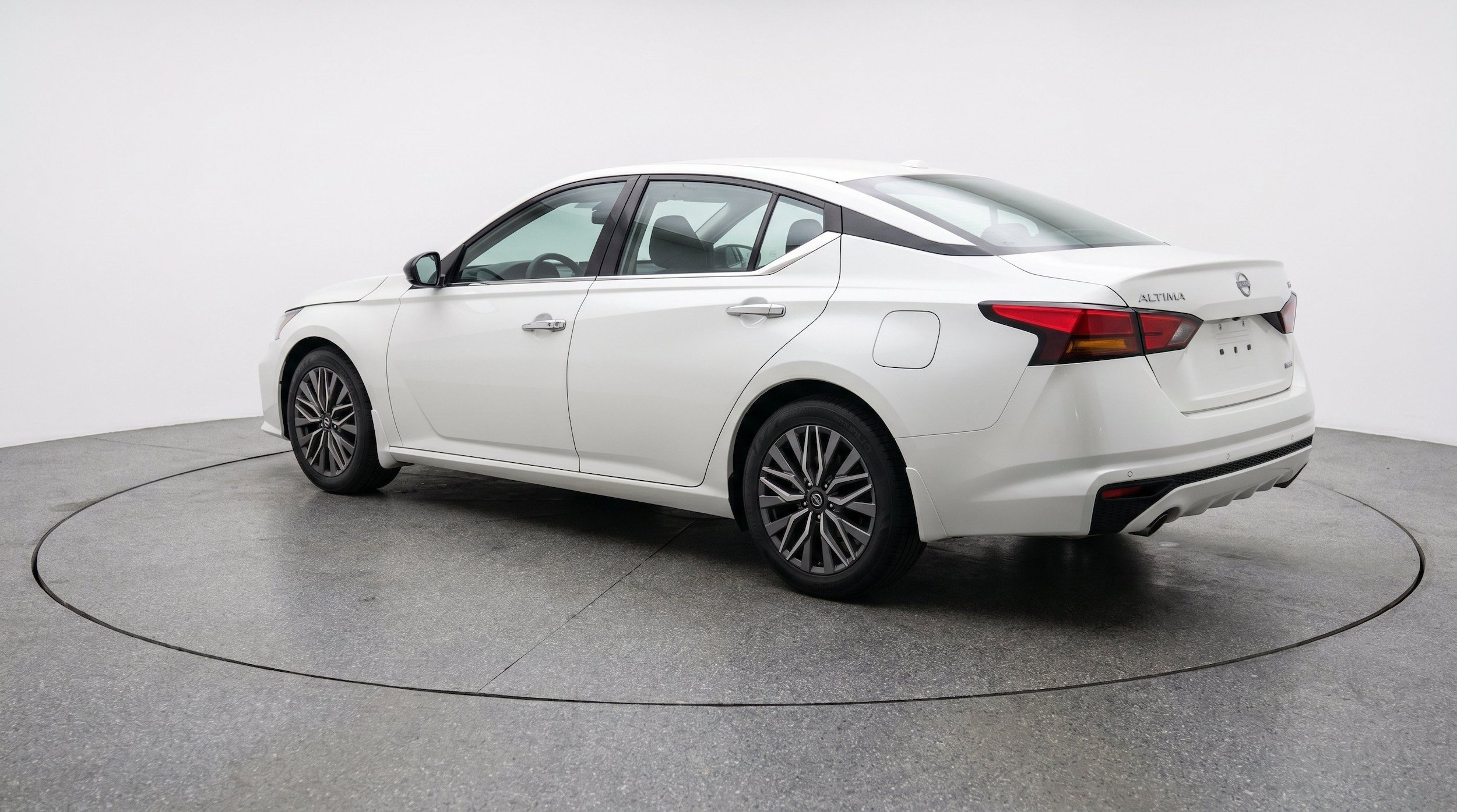 Thumbnail: 2025 Nissan Altima - 6