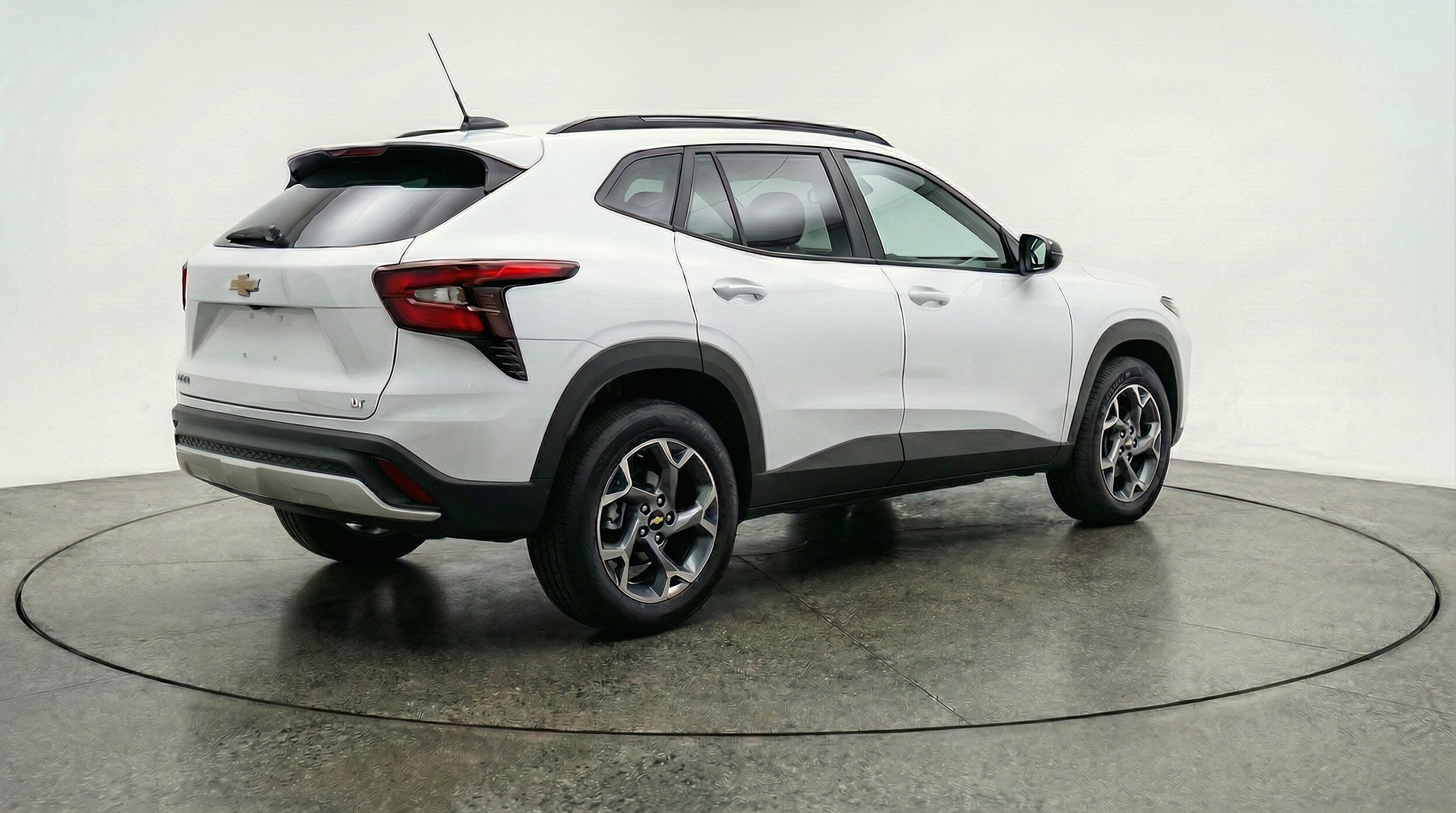 Thumbnail: 2025 Chevrolet Trax - 7