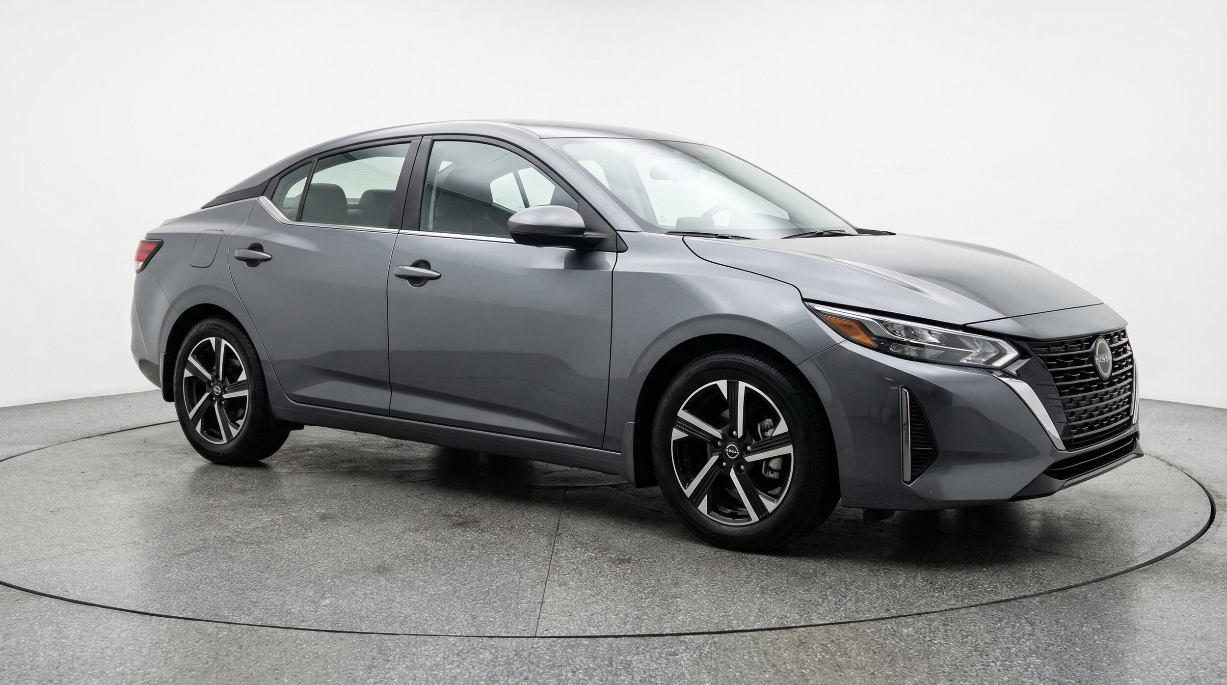 Thumbnail: 2025 Nissan Sentra - 1