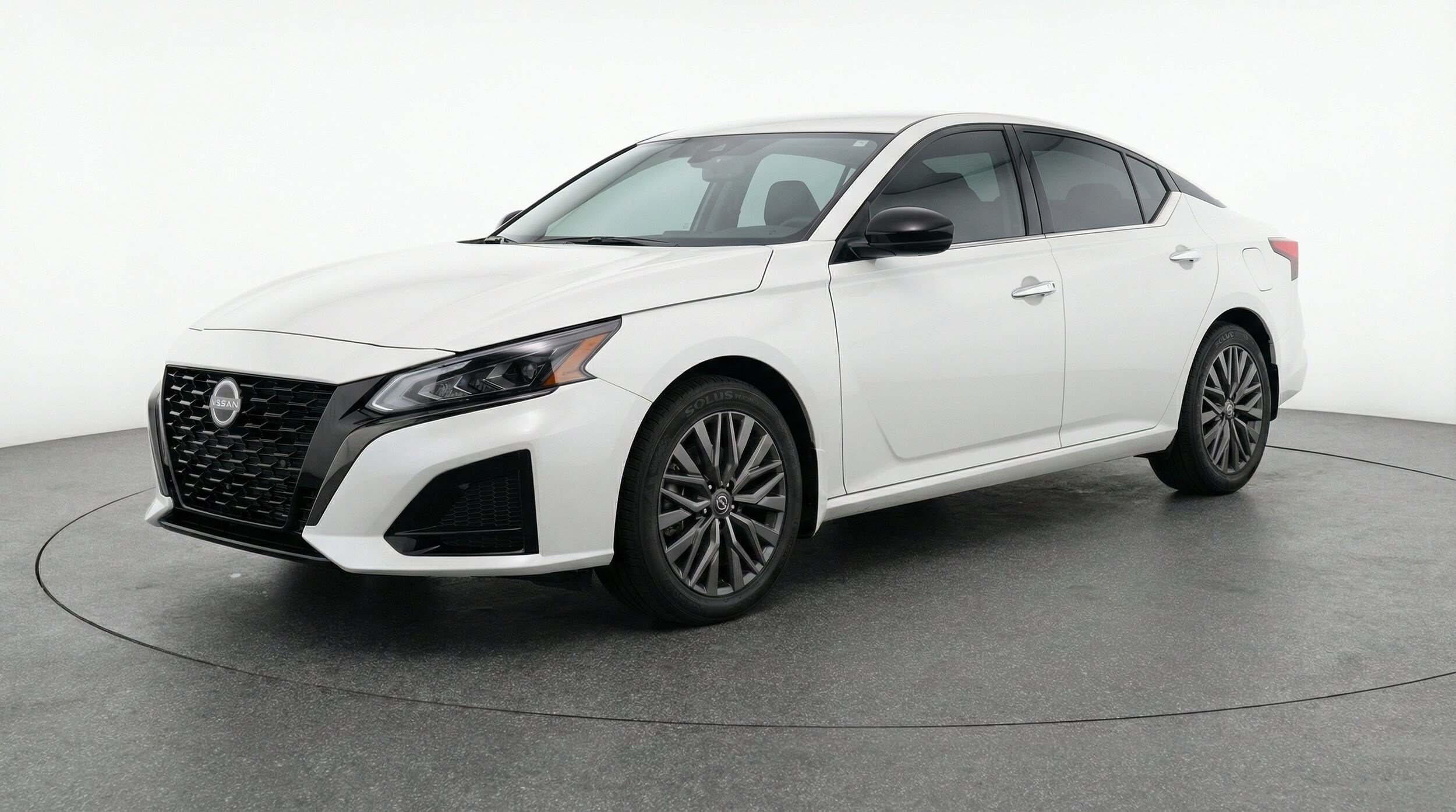 Thumbnail: 2025 Nissan Altima - 3