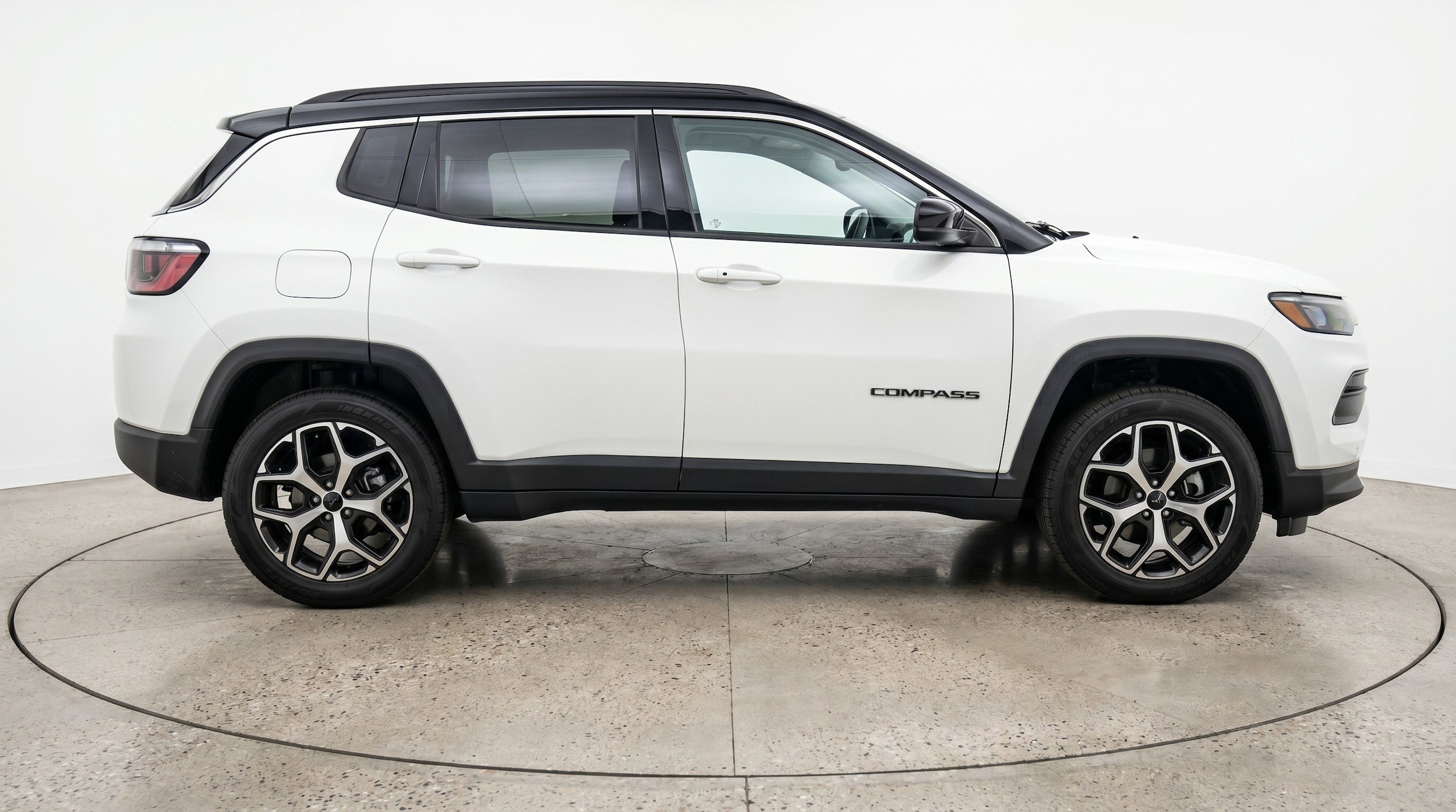 Thumbnail: 2025 Jeep Compass - 11