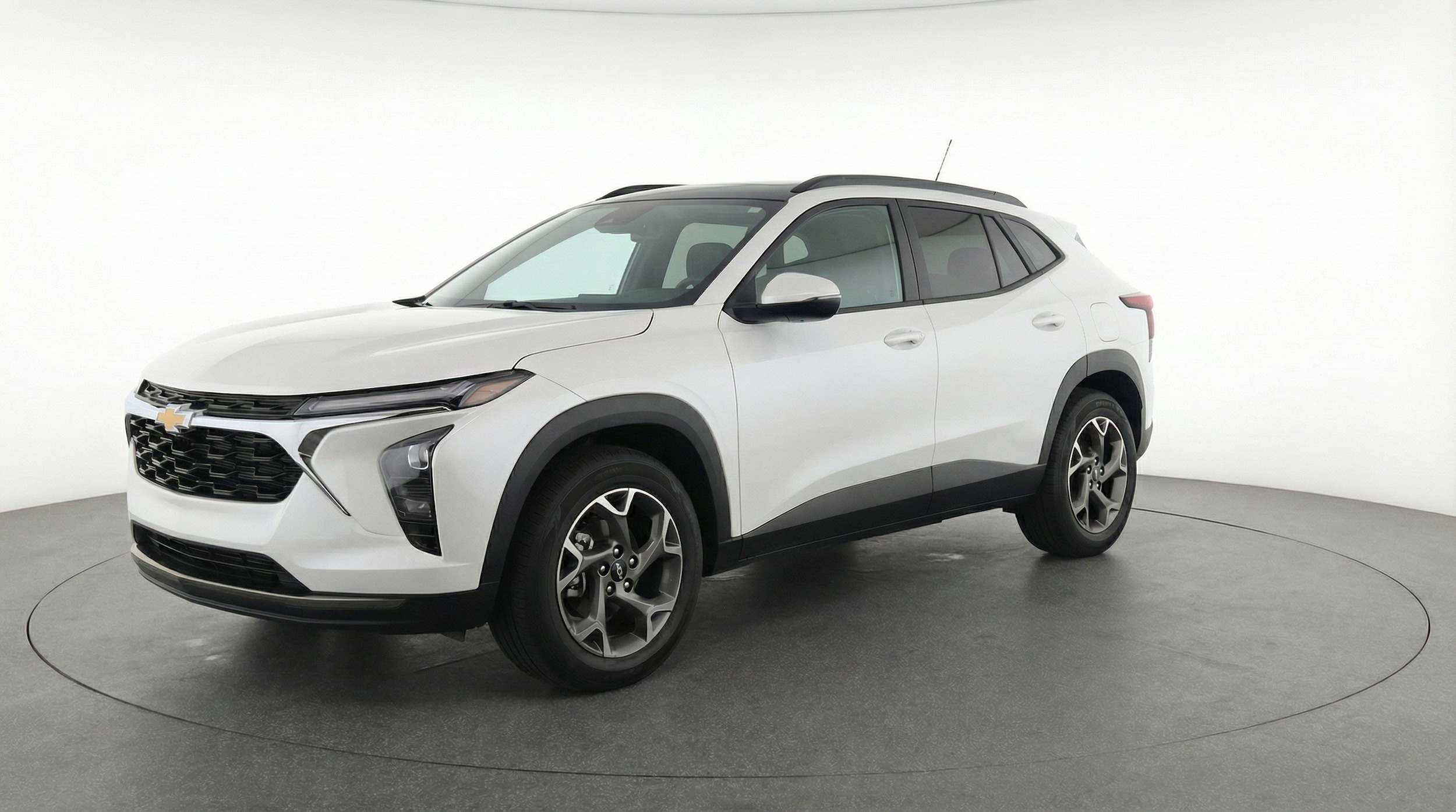 Thumbnail: 2025 Chevrolet Trax - 3