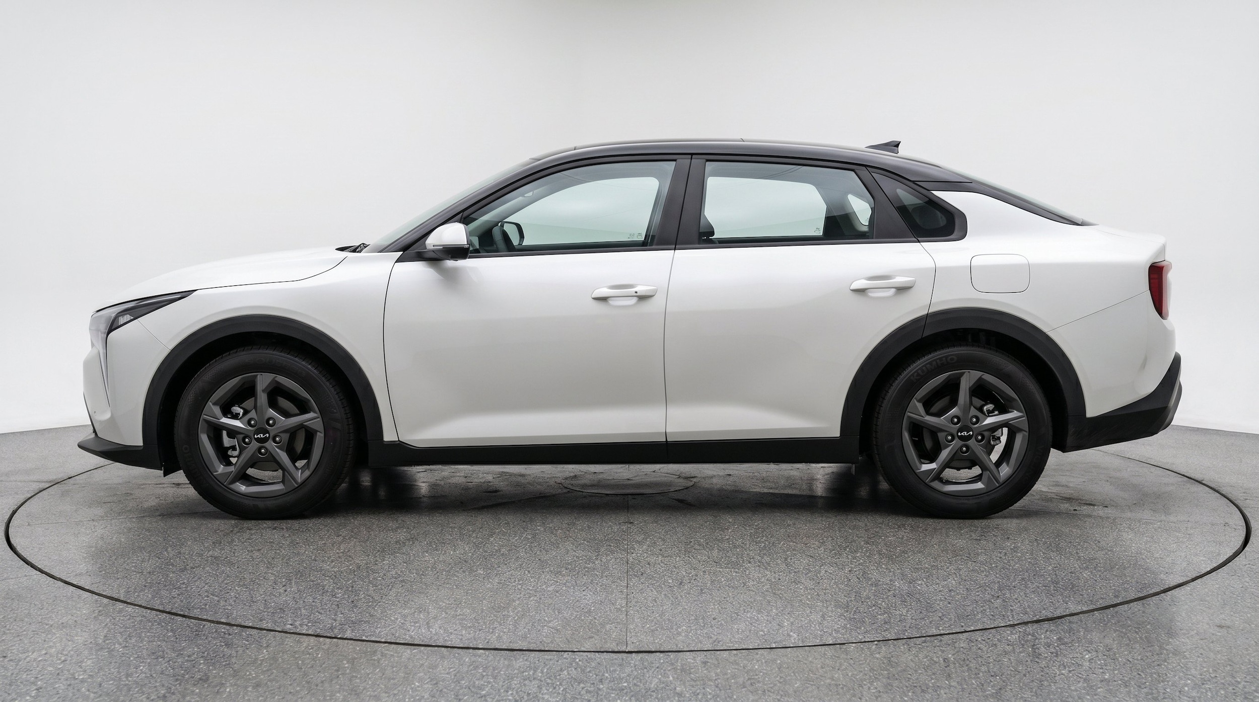 Thumbnail: 2026 Kia K4 - 5