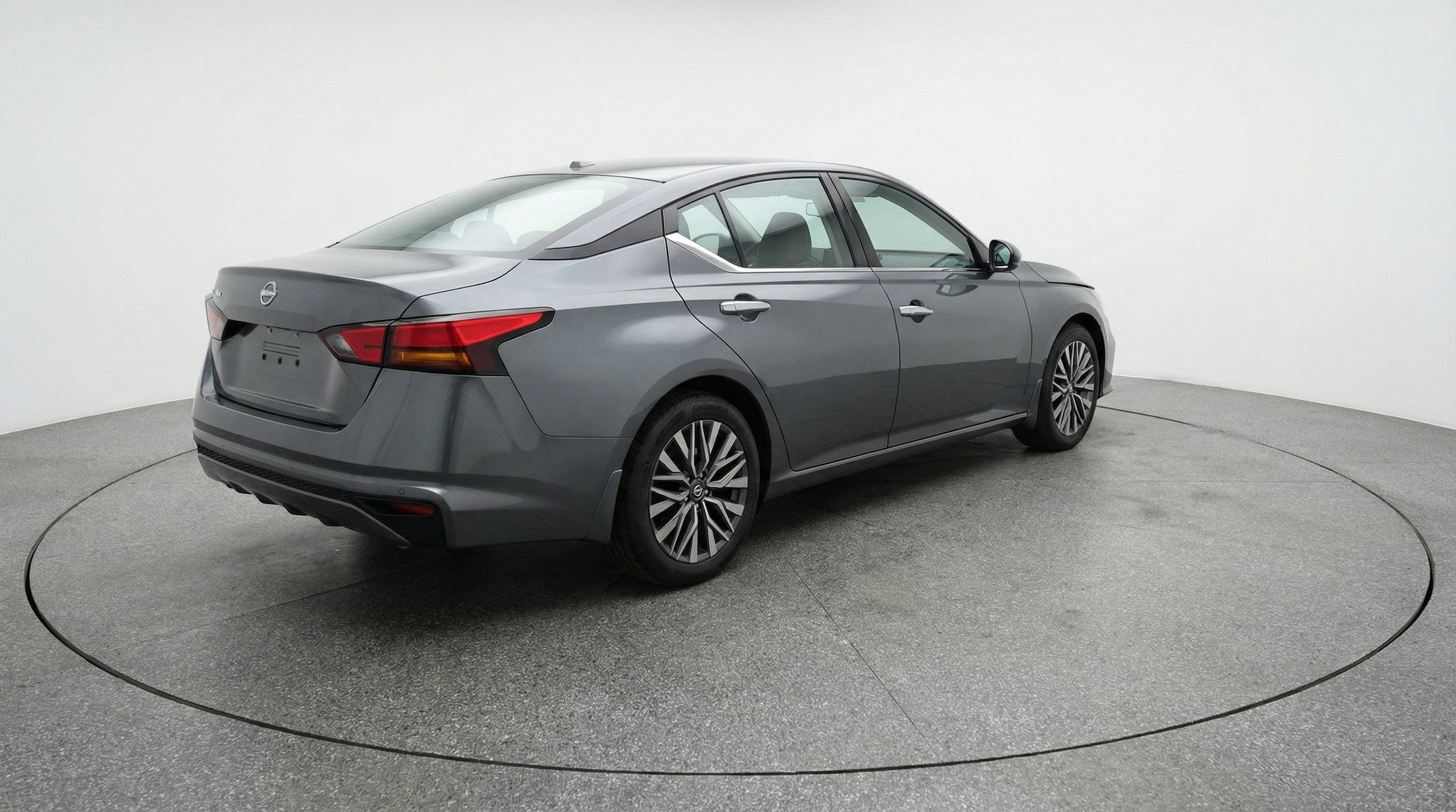 Thumbnail: 2025 Nissan Altima - 9