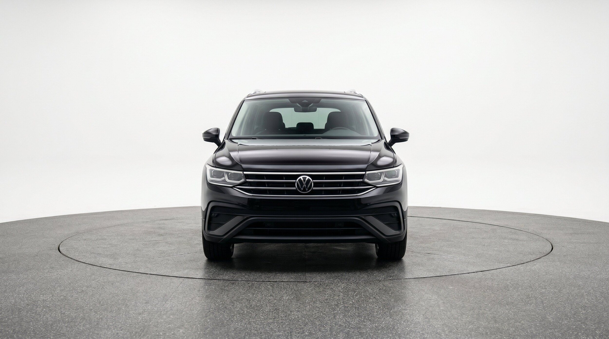 Thumbnail: 2026 Volkswagen Tiguan - 2