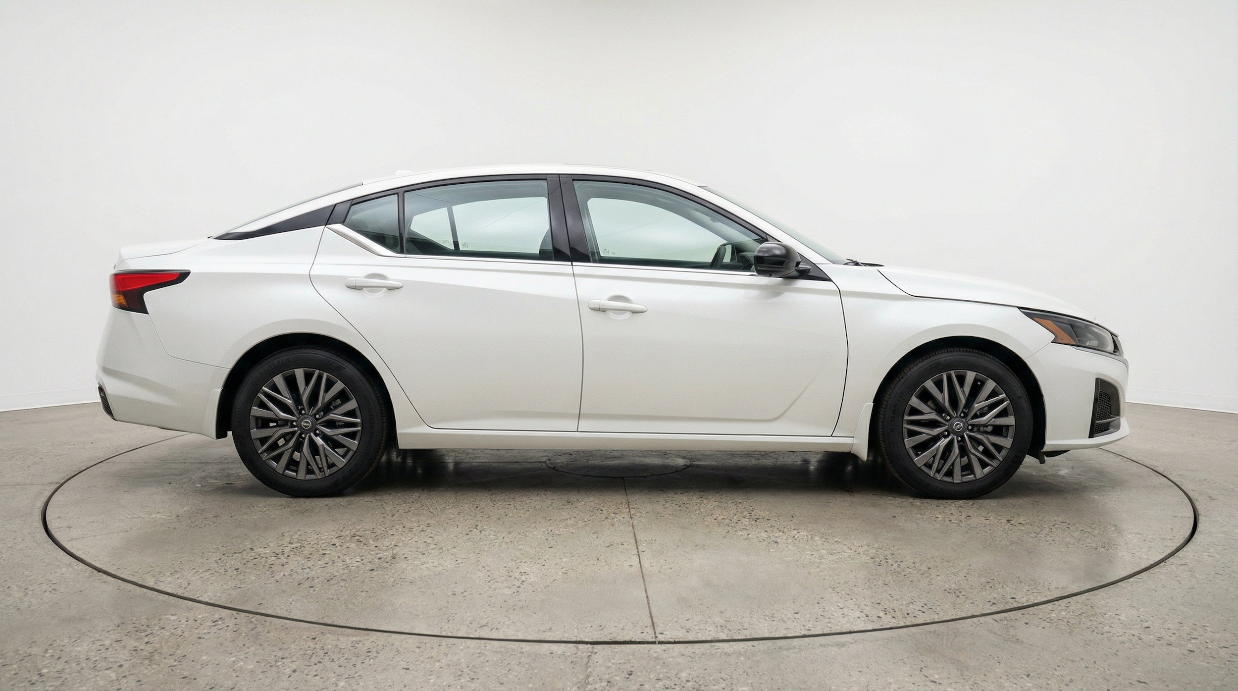 Thumbnail: 2025 Nissan Altima - 11