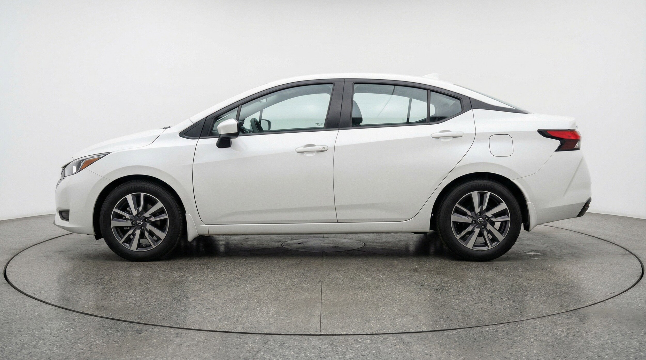 Thumbnail: 2025 Nissan Versa - 5