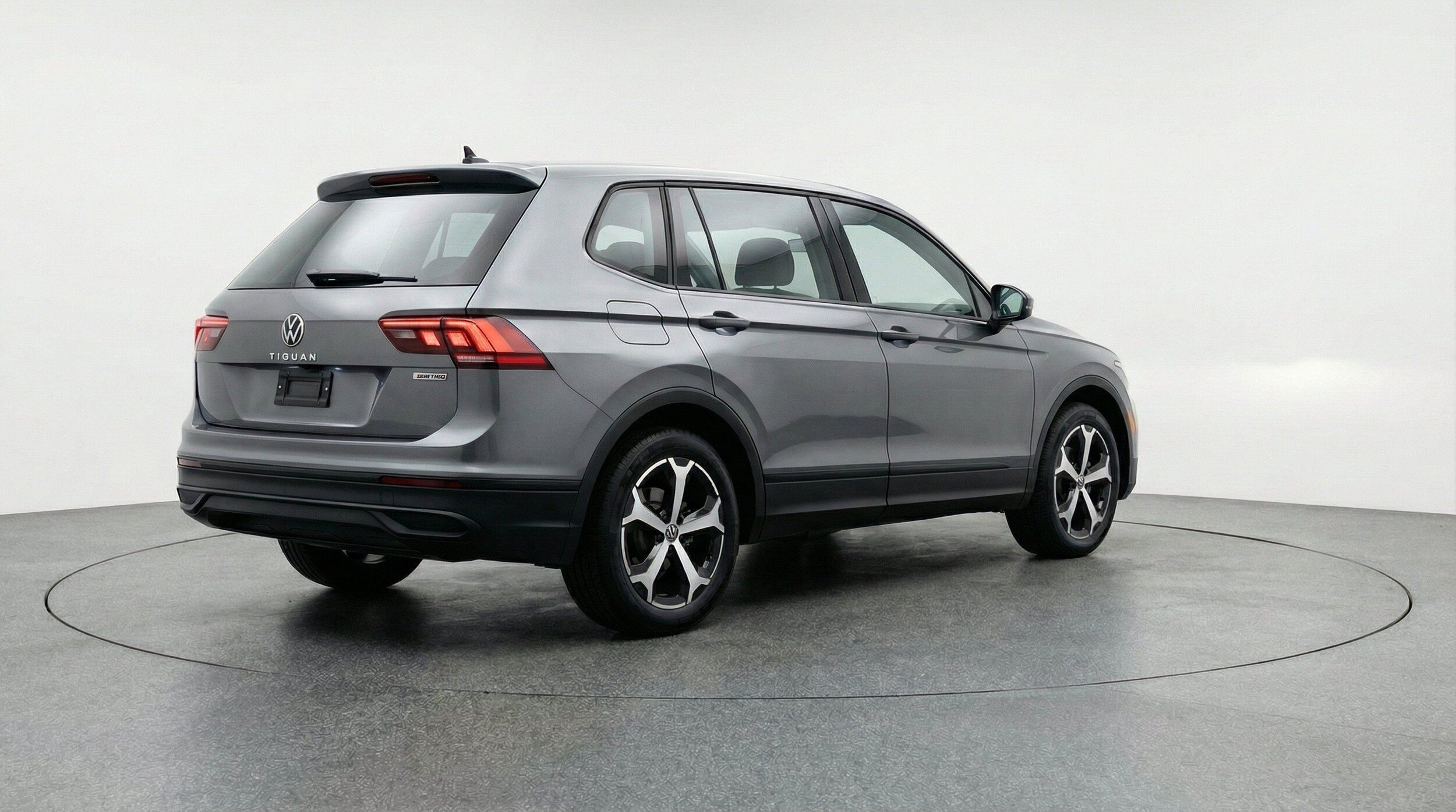 Thumbnail: 2026 Volkswagen Tiguan - 9