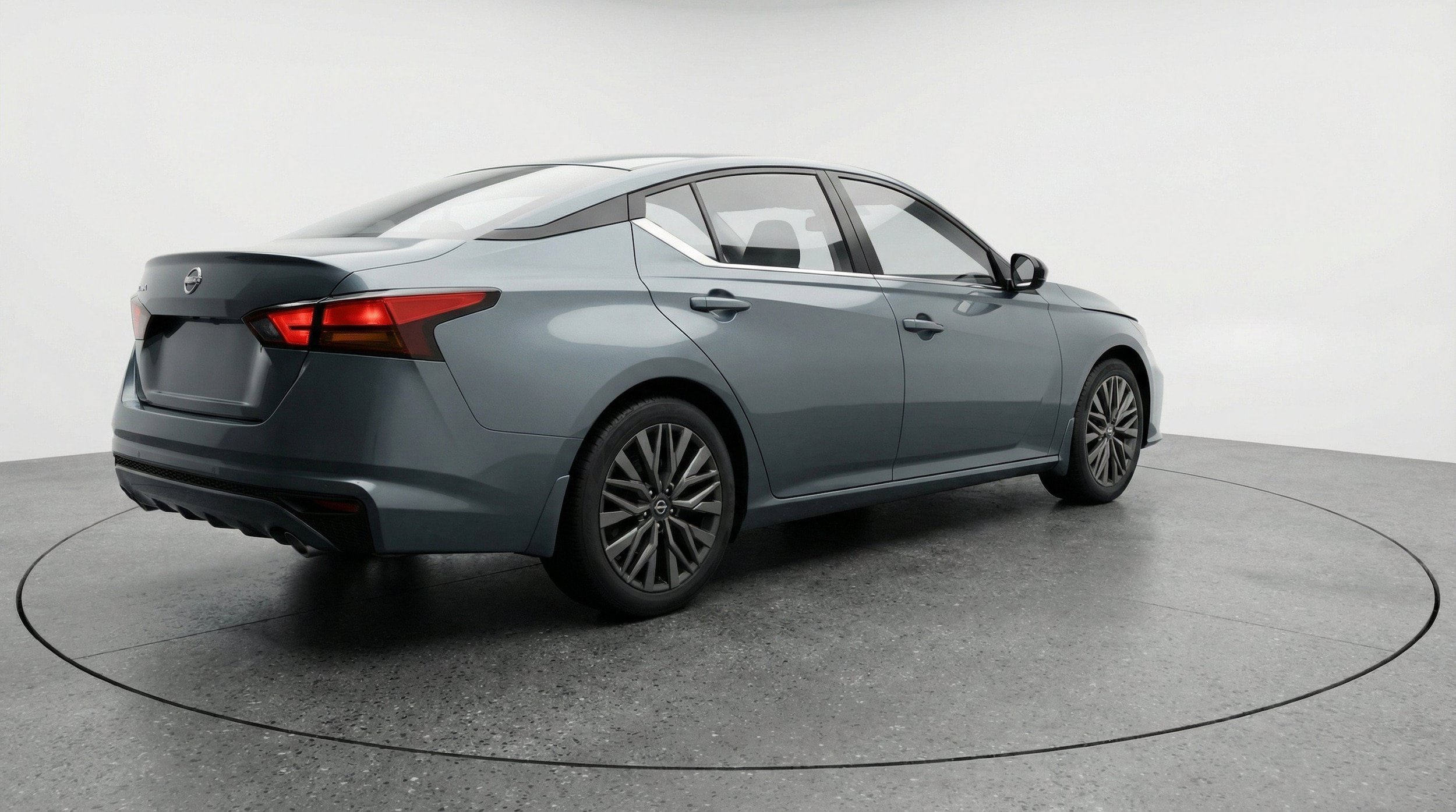 Thumbnail: 2025 Nissan Altima - 9