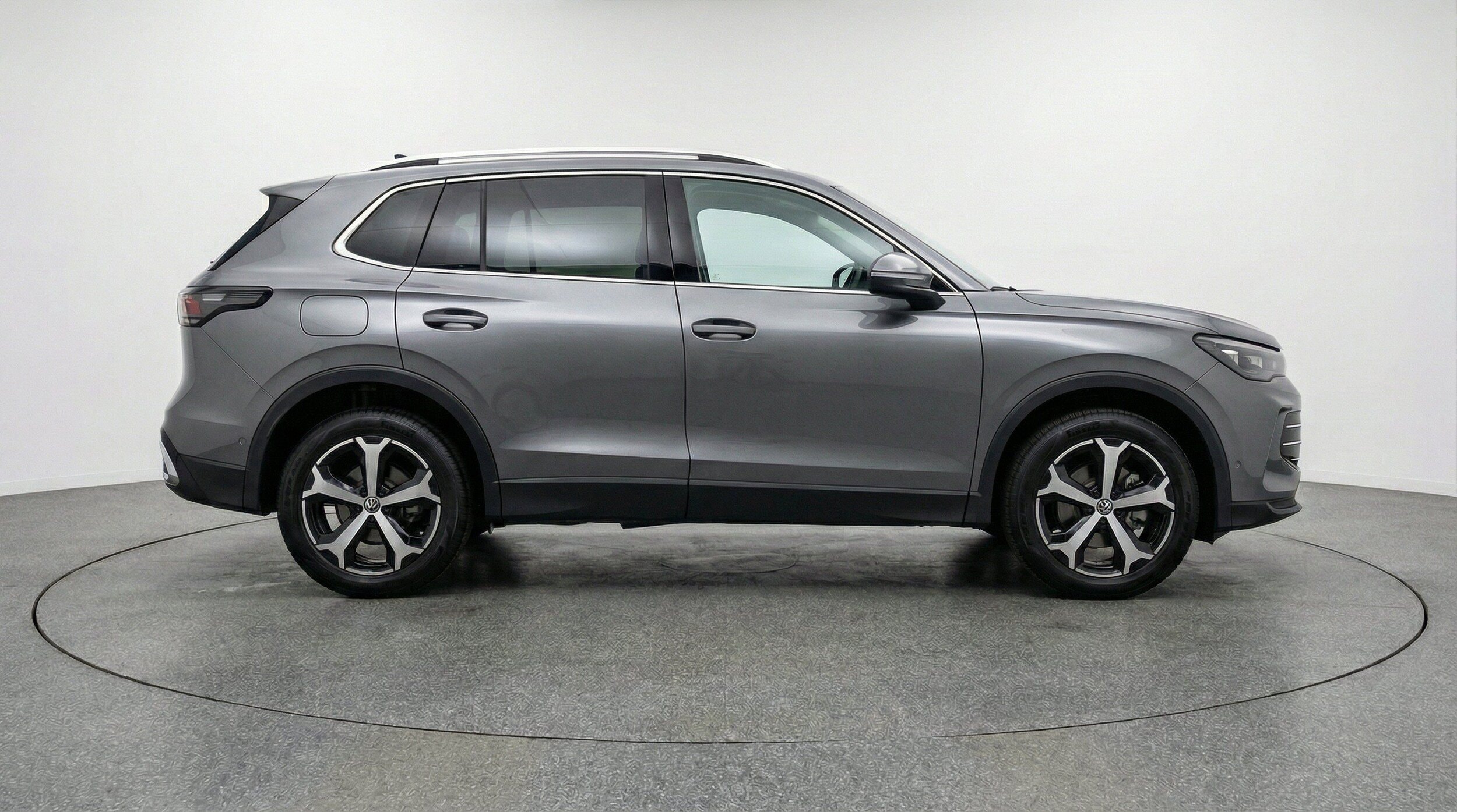 Thumbnail: 2026 Volkswagen Tiguan - 10