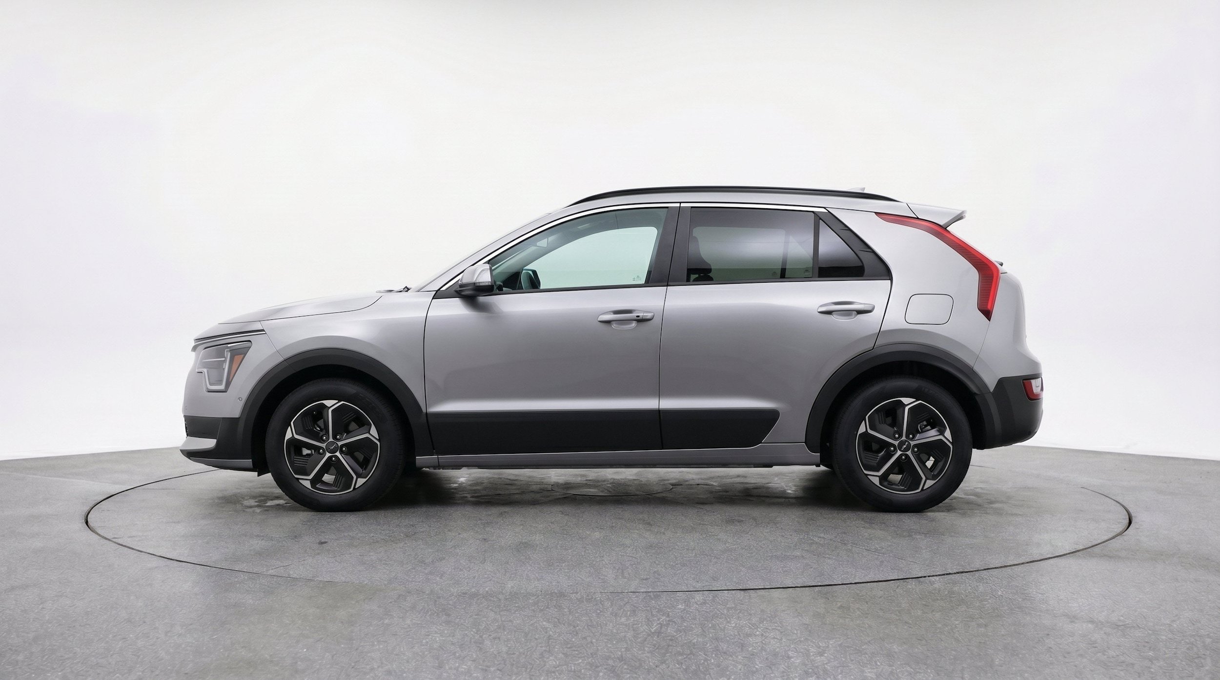 Thumbnail: 2026 Kia Niro - 4