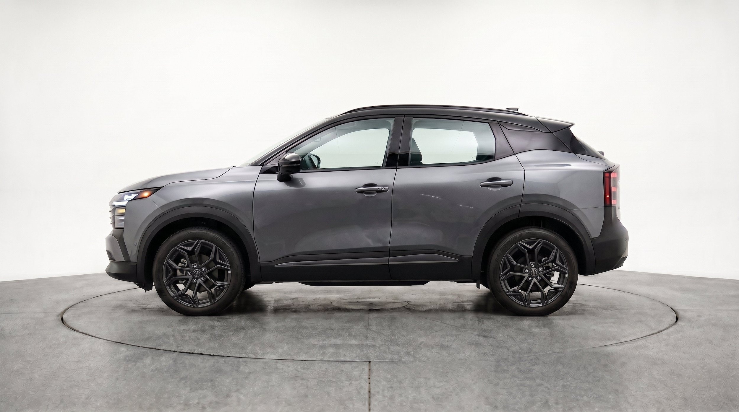 Thumbnail: 2026 Nissan Kicks - 5