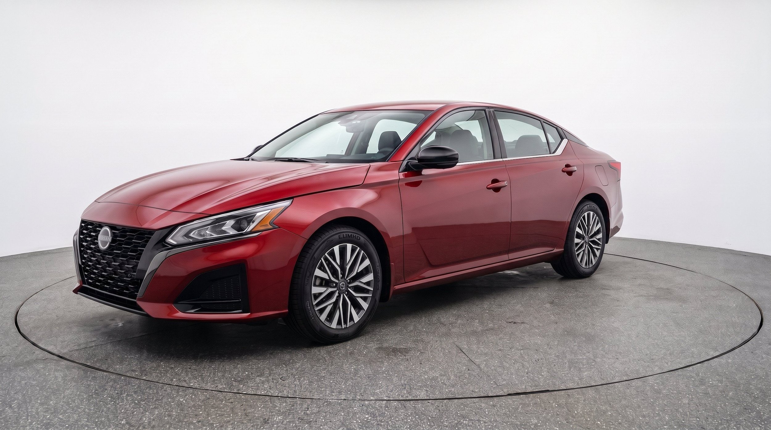 Thumbnail: 2025 Nissan Altima - 3