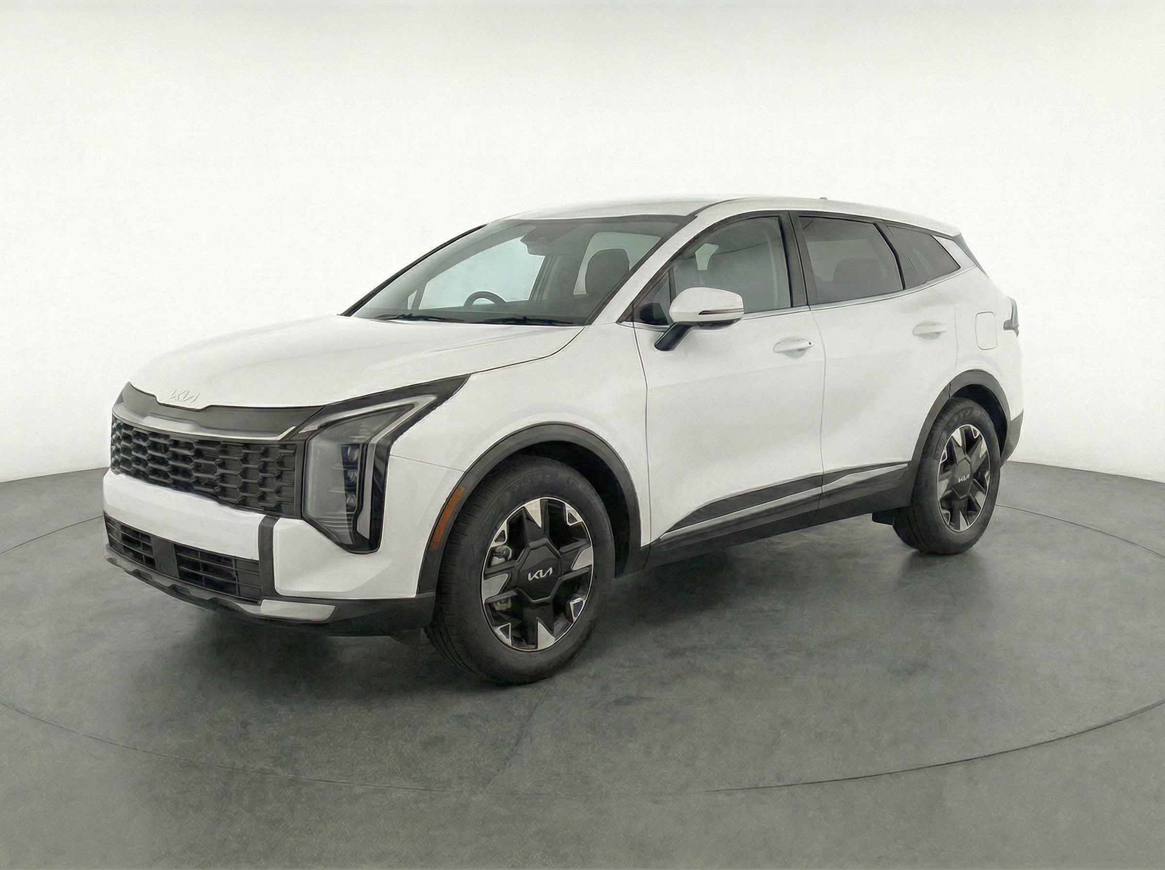 Thumbnail: 2026 Kia Sportage - 3
