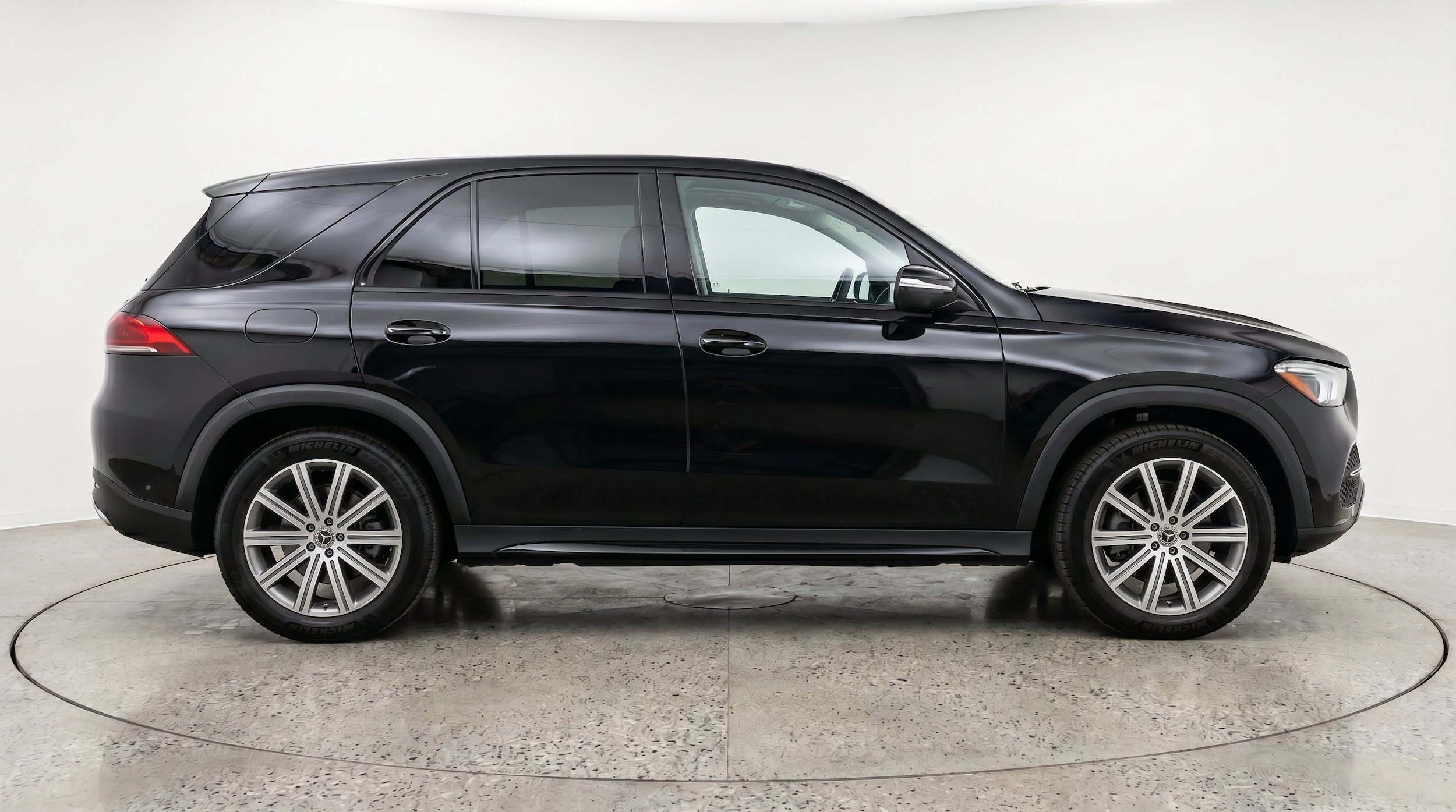 Thumbnail: 2026 Mercedes-Benz GLE - 11