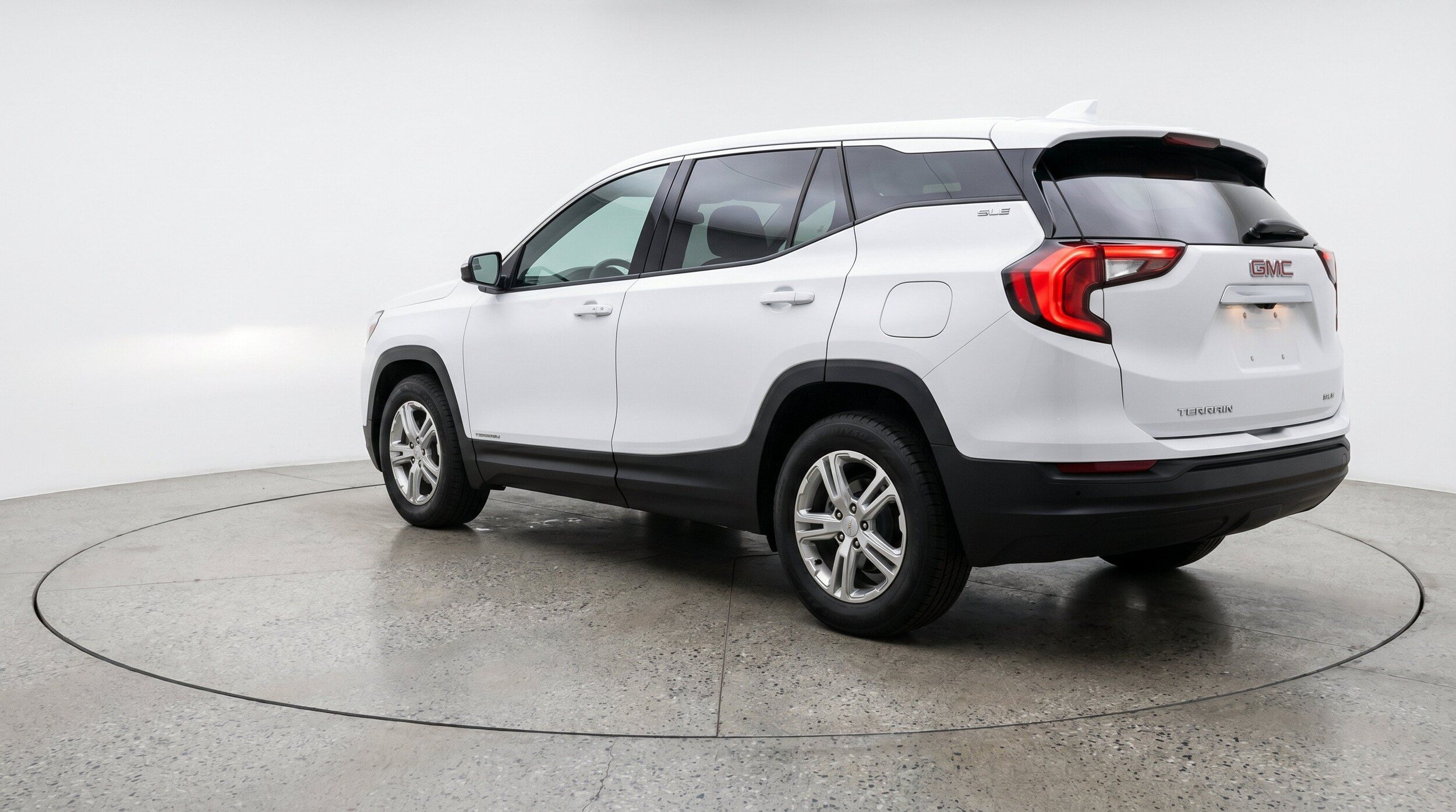 Thumbnail: 2024 GMC Terrain - 6