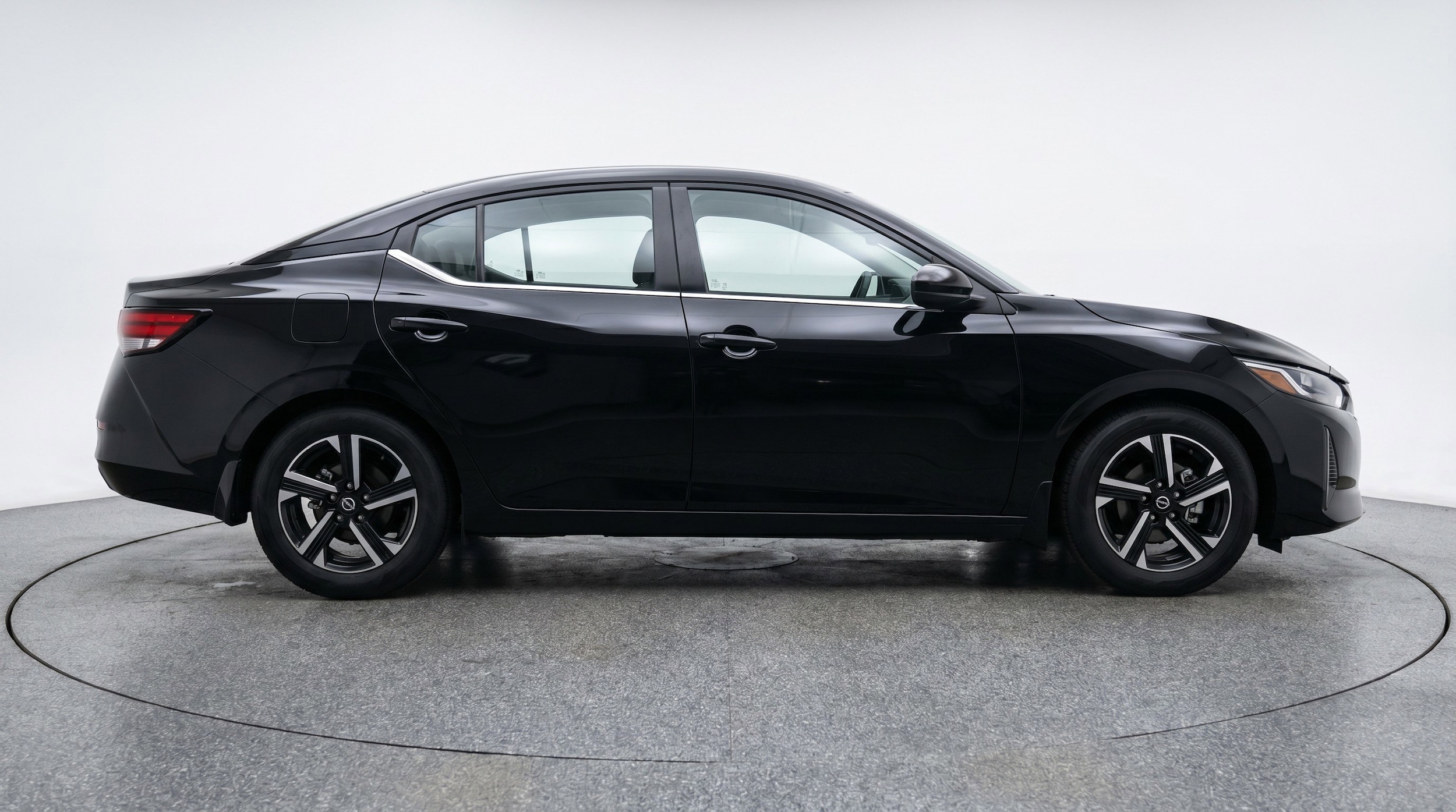 Thumbnail: 2025 Nissan Sentra - 11