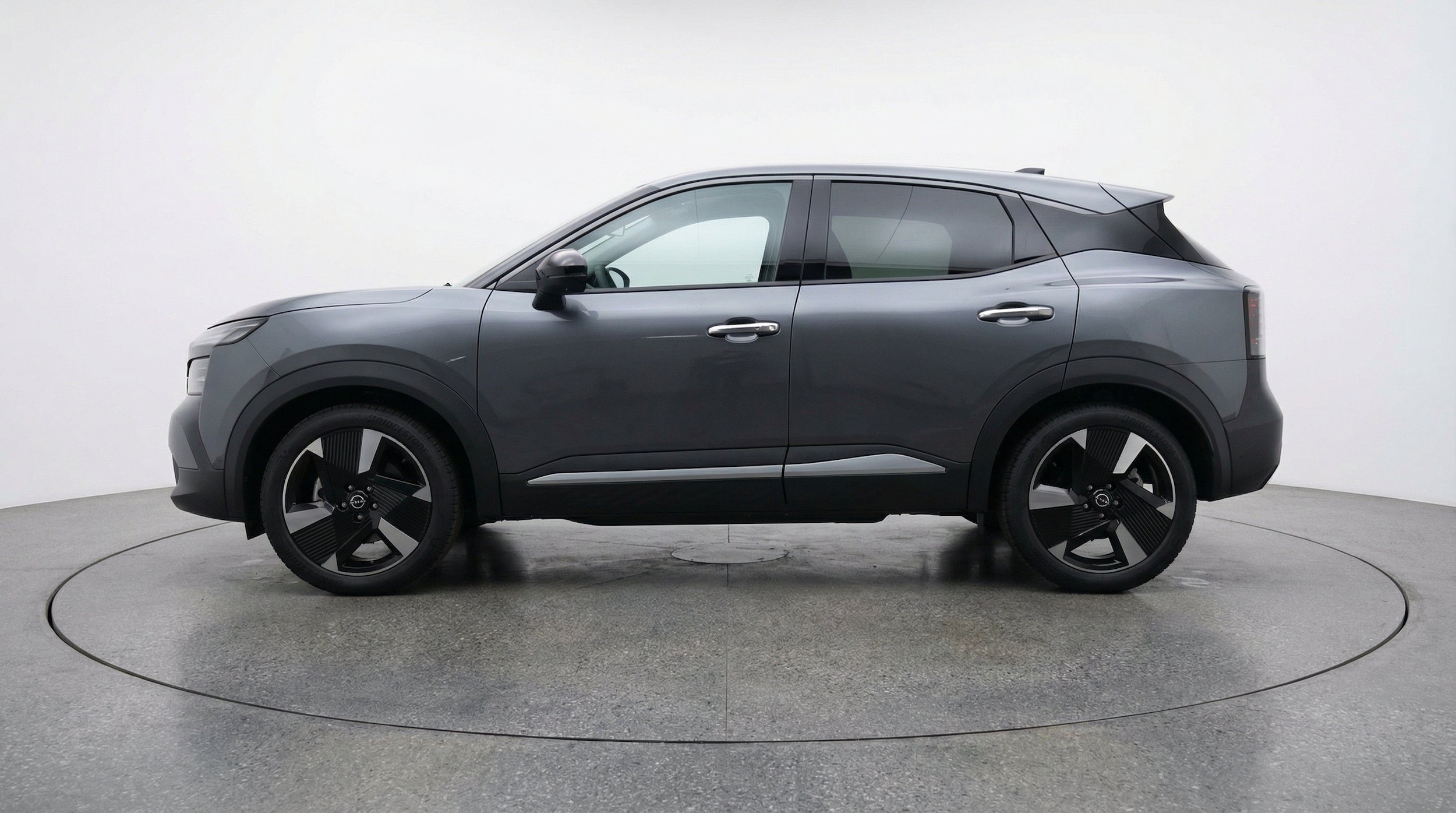 Thumbnail: 2026 Nissan Kicks - 5