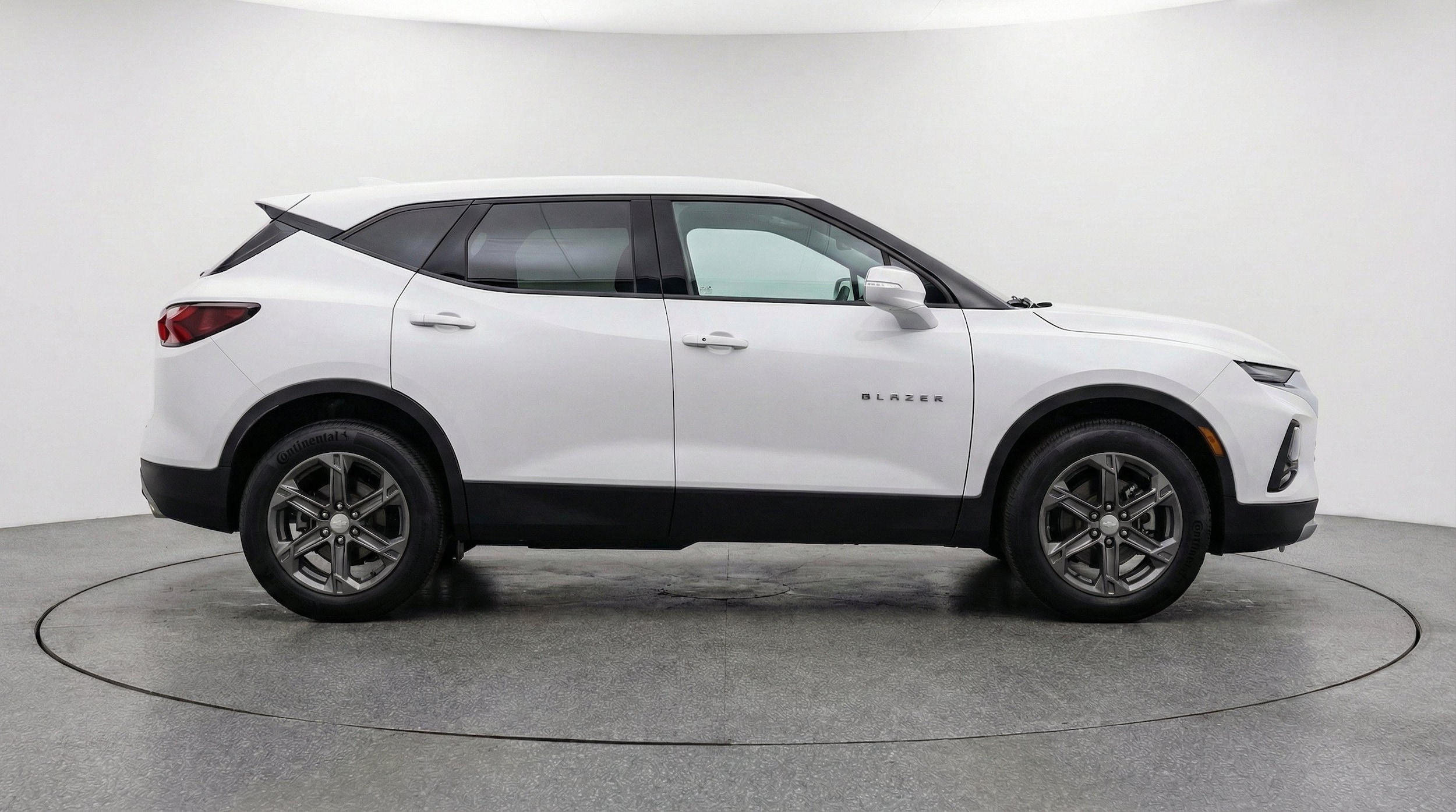 Thumbnail: 2025 Chevrolet Blazer - 10